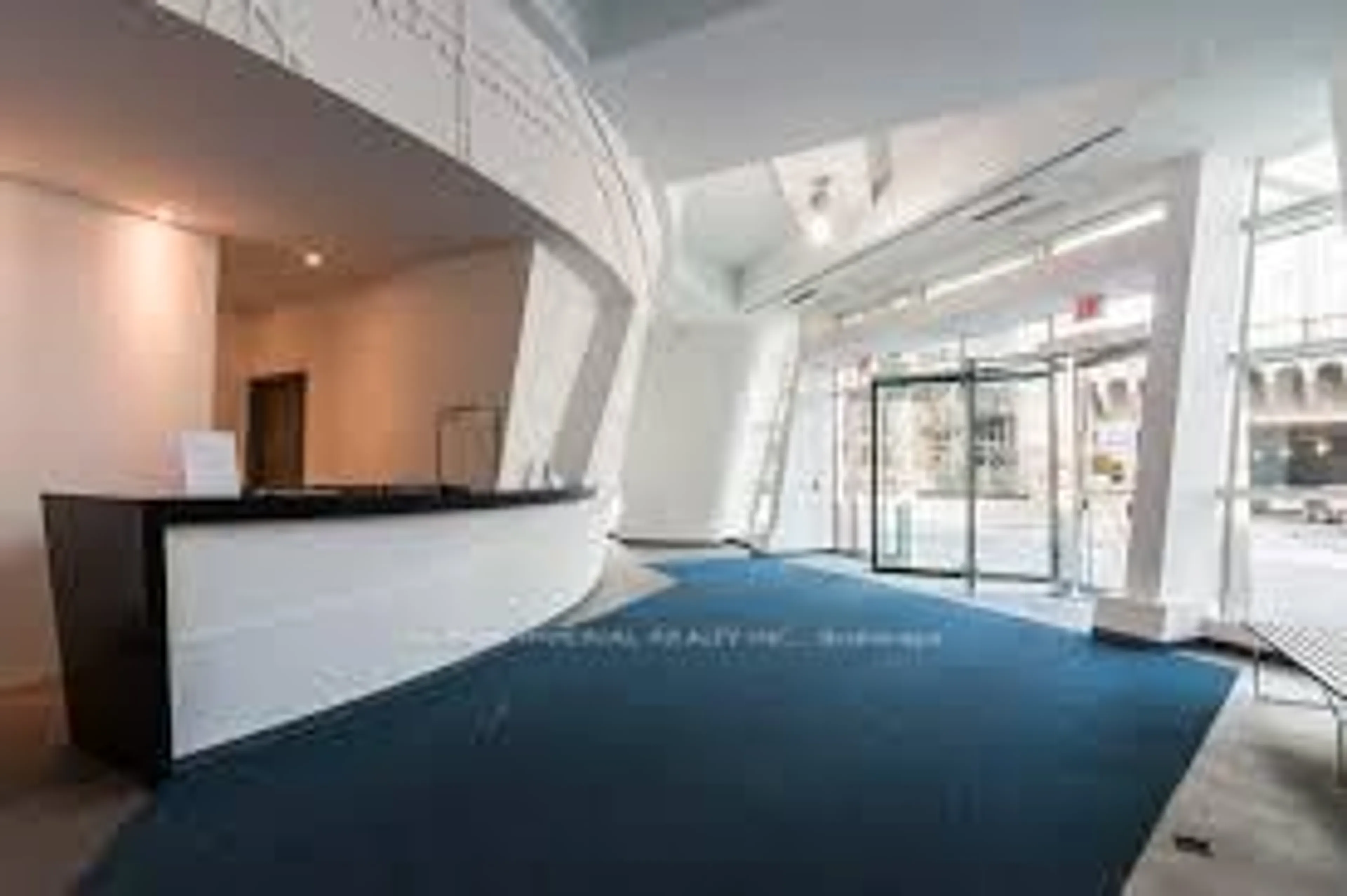 Indoor foyer for 8 The Esplanade Ave #3304, Toronto Ontario M5E 0A6