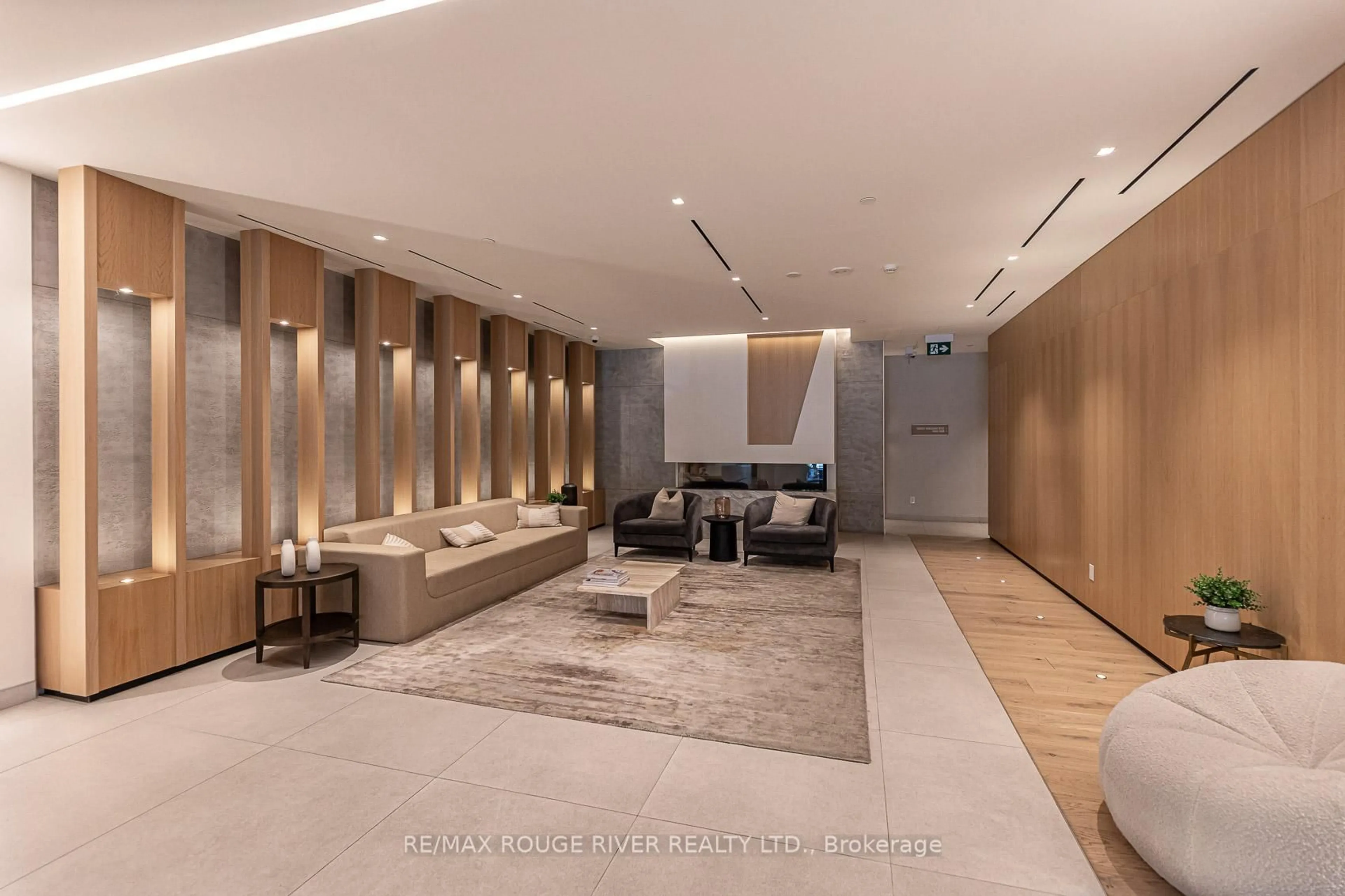 Lobby for 5 Defries St #402, Toronto Ontario M5A 0W7