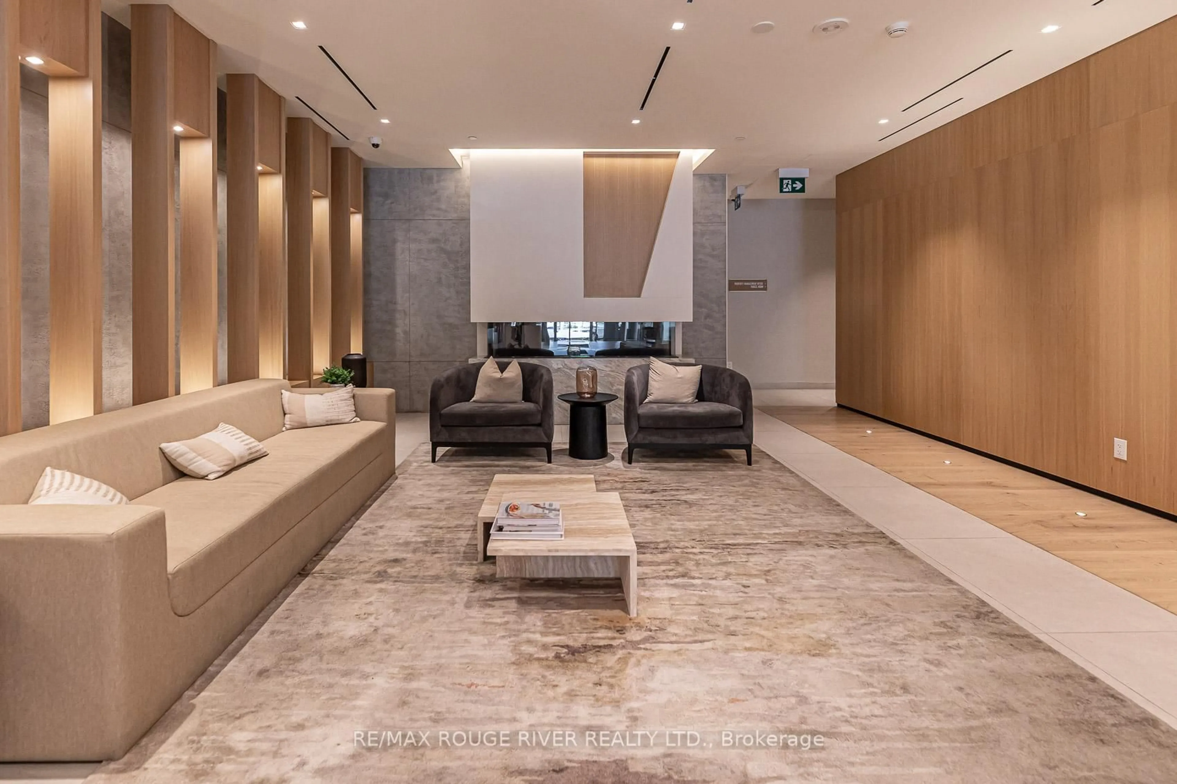 Lobby for 5 Defries St #402, Toronto Ontario M5A 0W7