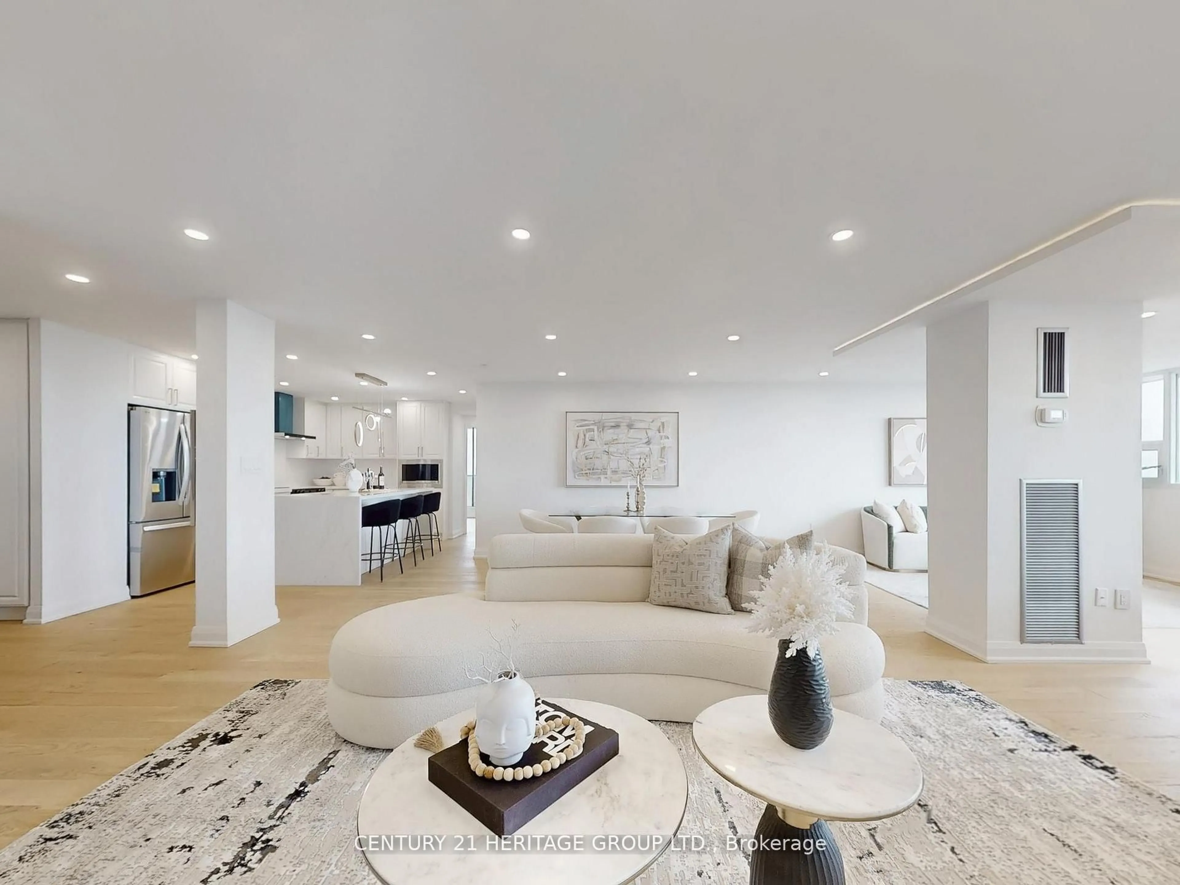 Living room with furniture, unknown for 3303 Don Mills Rd #3503, Toronto Ontario M2J 4T6