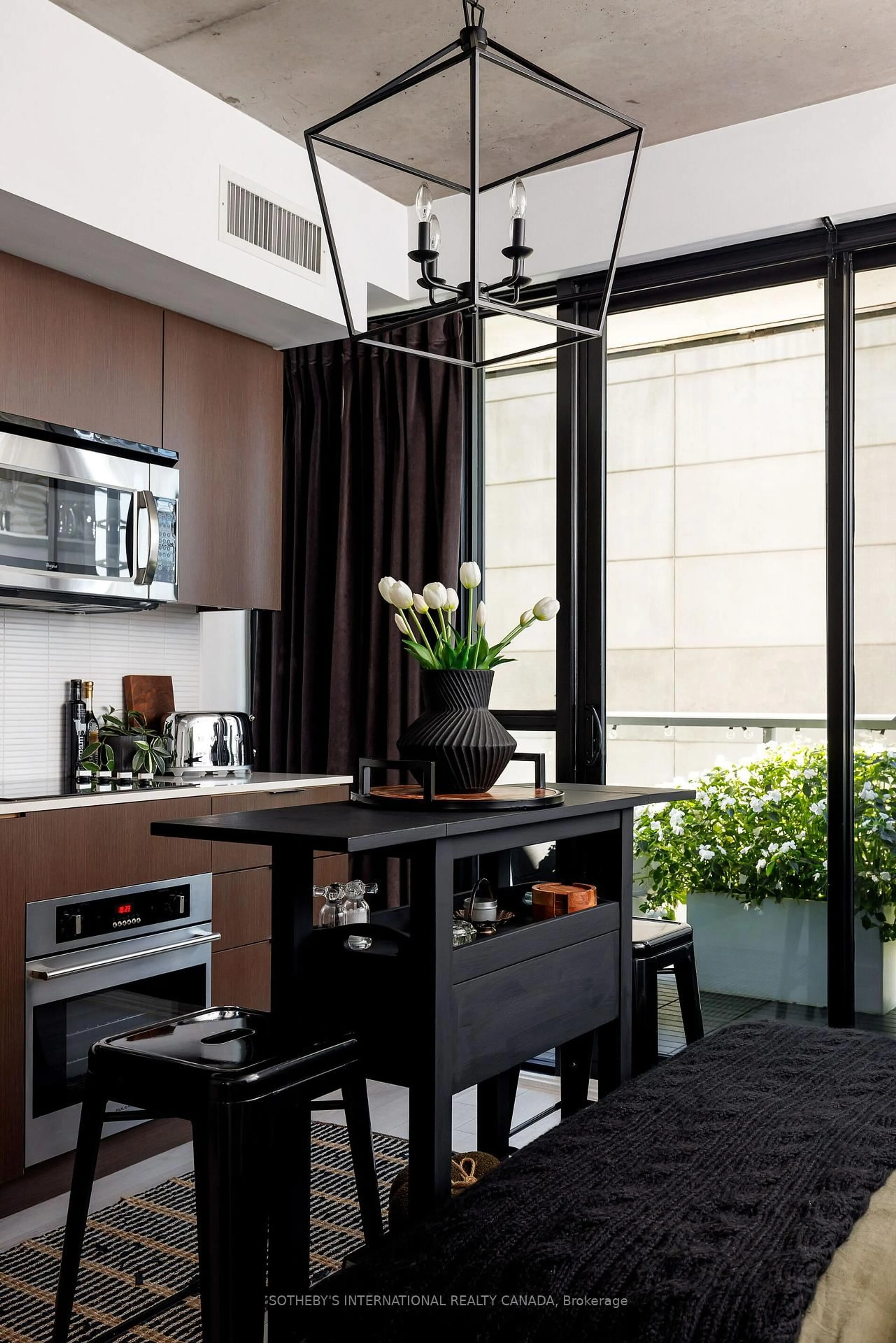 Contemporary kitchen, unknown for 5 Hanna Ave #223, Toronto Ontario M6K 0B3