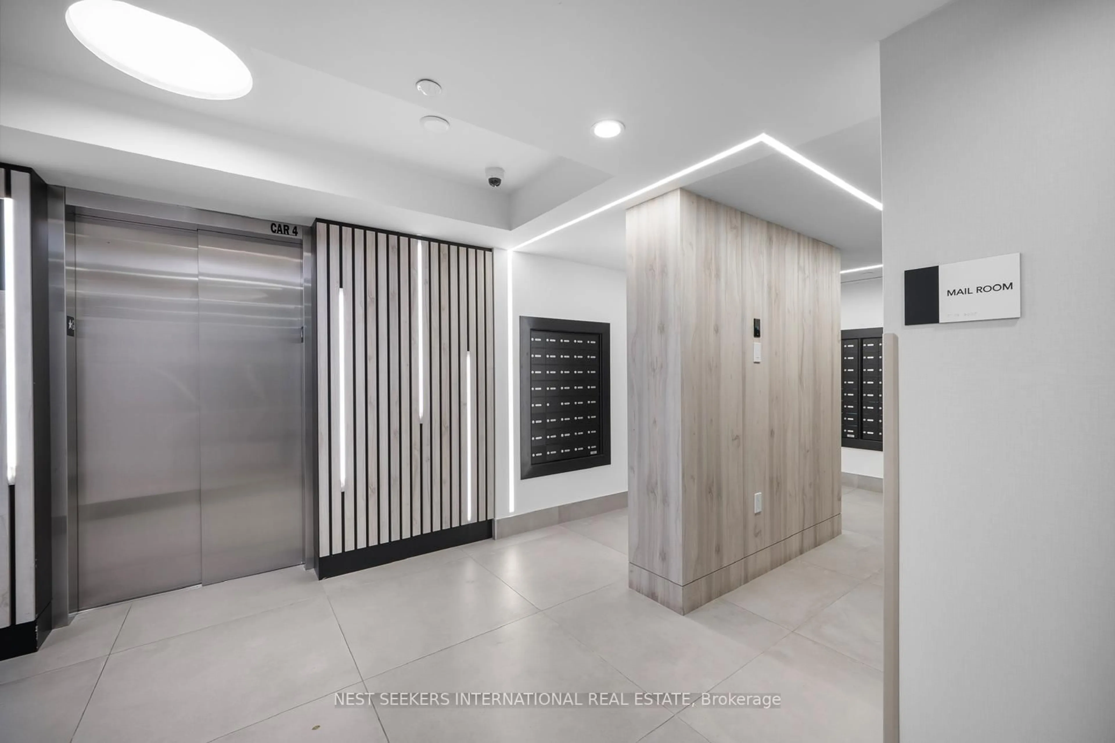 Indoor foyer for 500 Wilson Ave #405, Toronto Ontario M3H 0E5