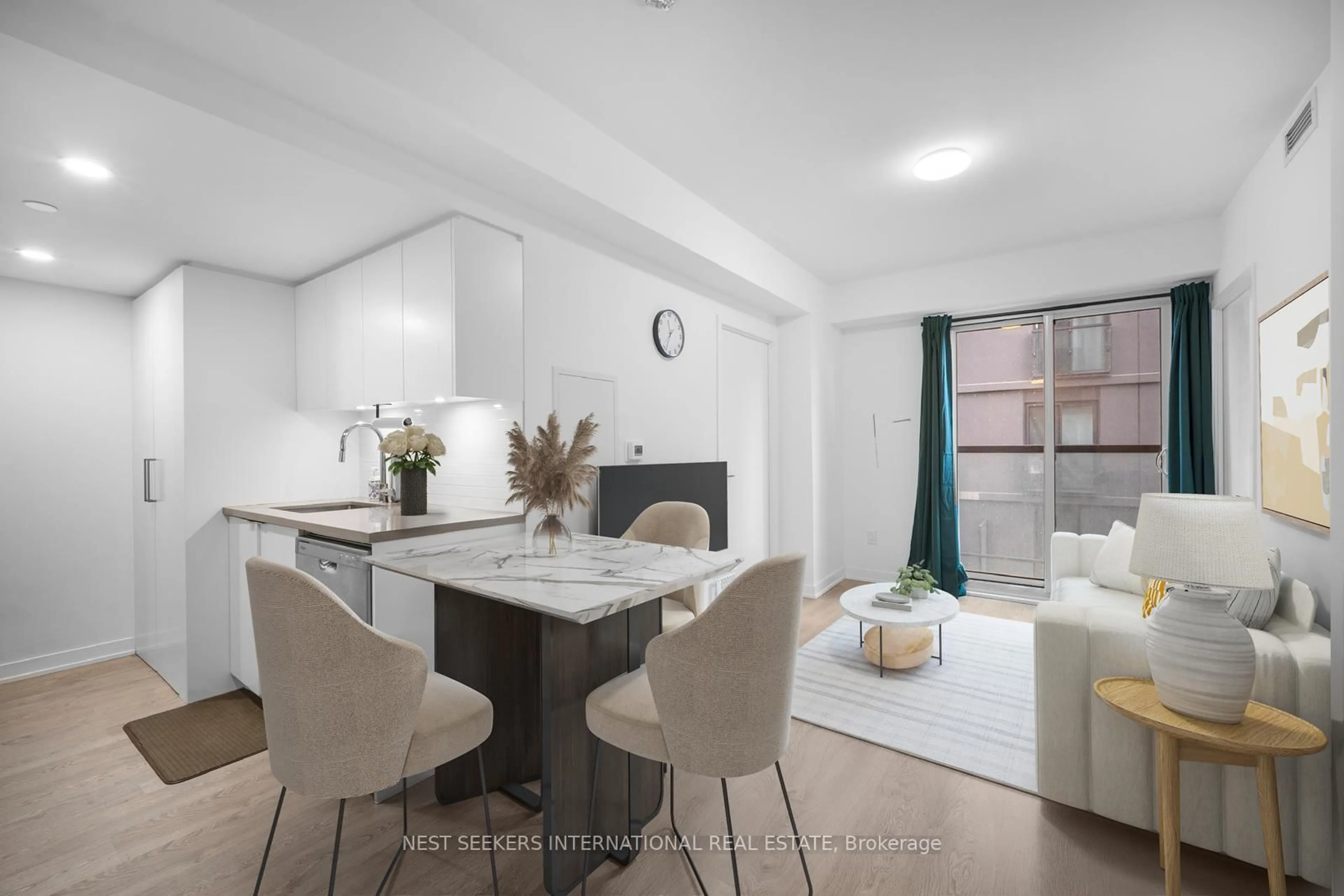 Dining room, unknown for 500 Wilson Ave #405, Toronto Ontario M3H 0E5