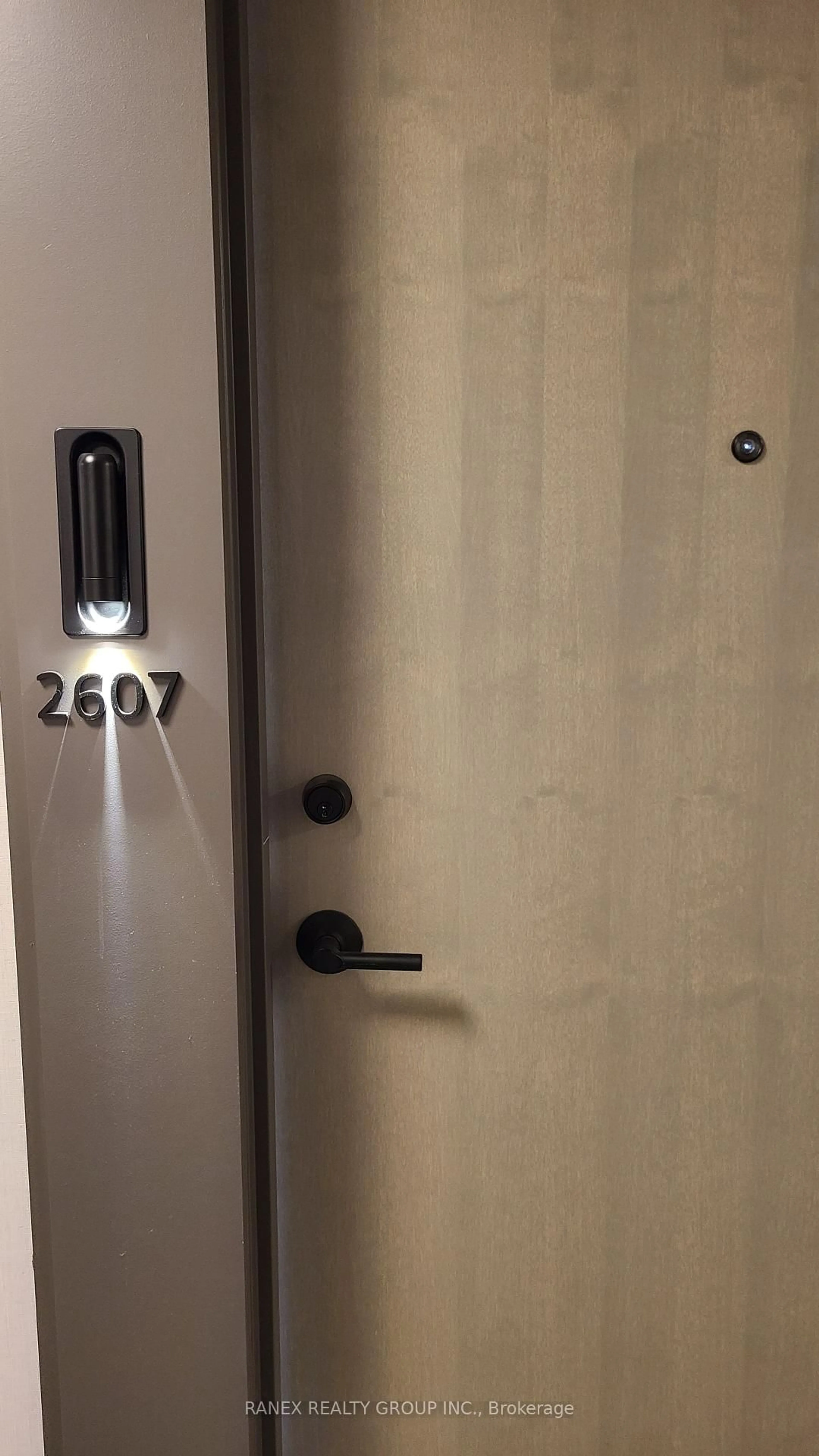 Unknown for 130 River St #E-2607, Toronto Ontario M5A 0R8