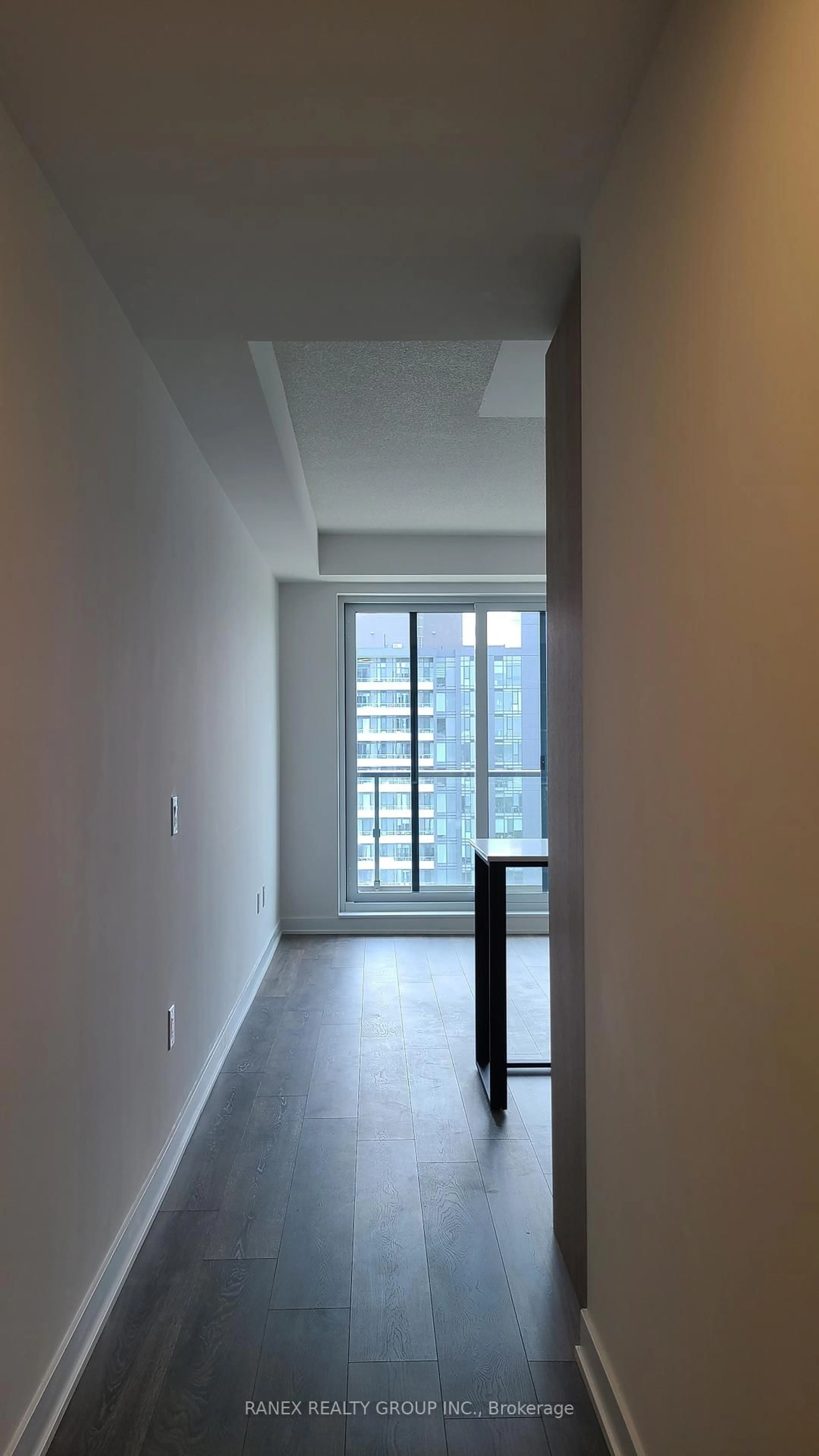 Indoor foyer for 130 River St #E-2607, Toronto Ontario M5A 0R8