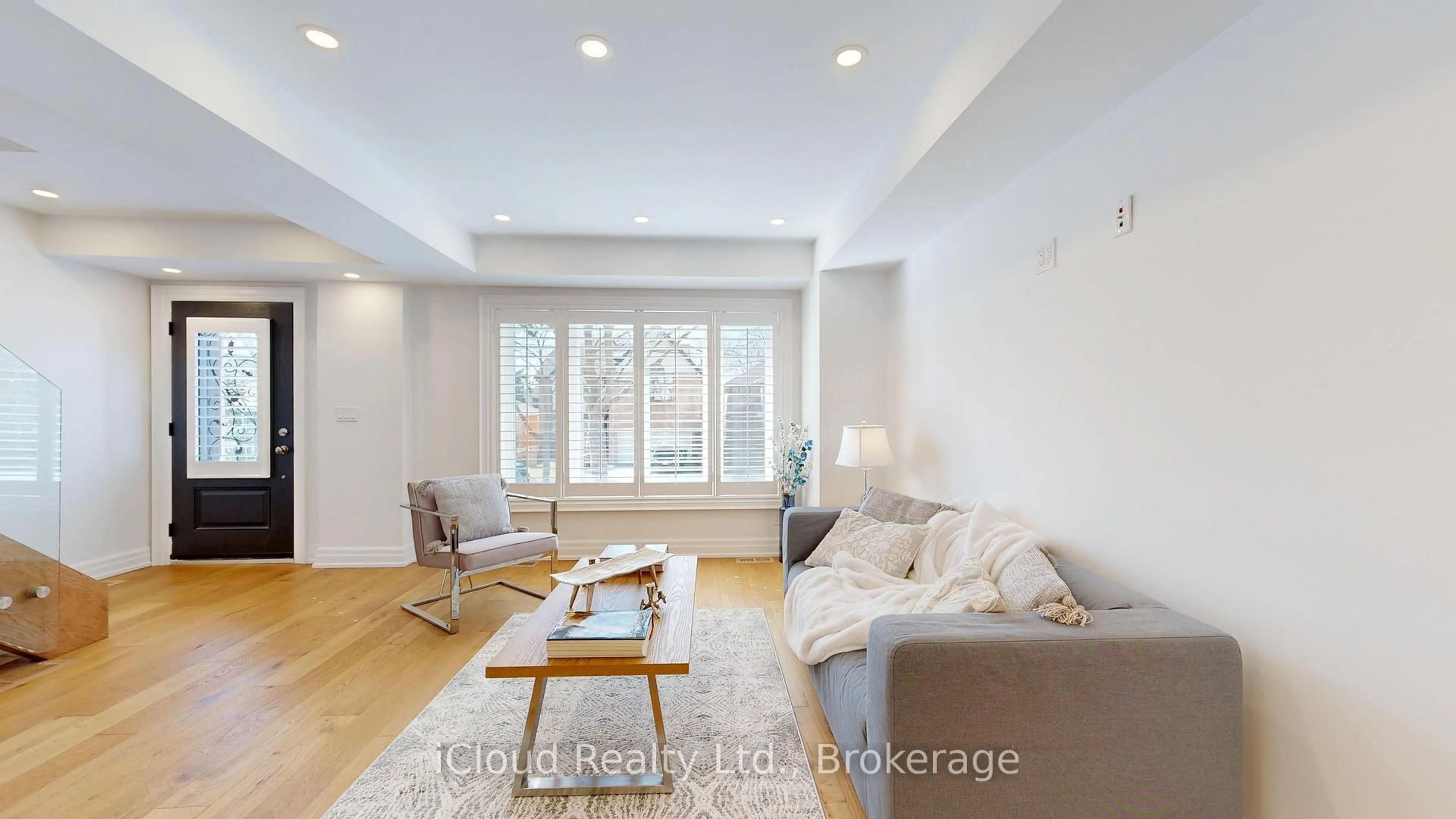 Living room with furniture, unknown for 98 Poyntz Ave, Toronto Ontario M2N 1J2