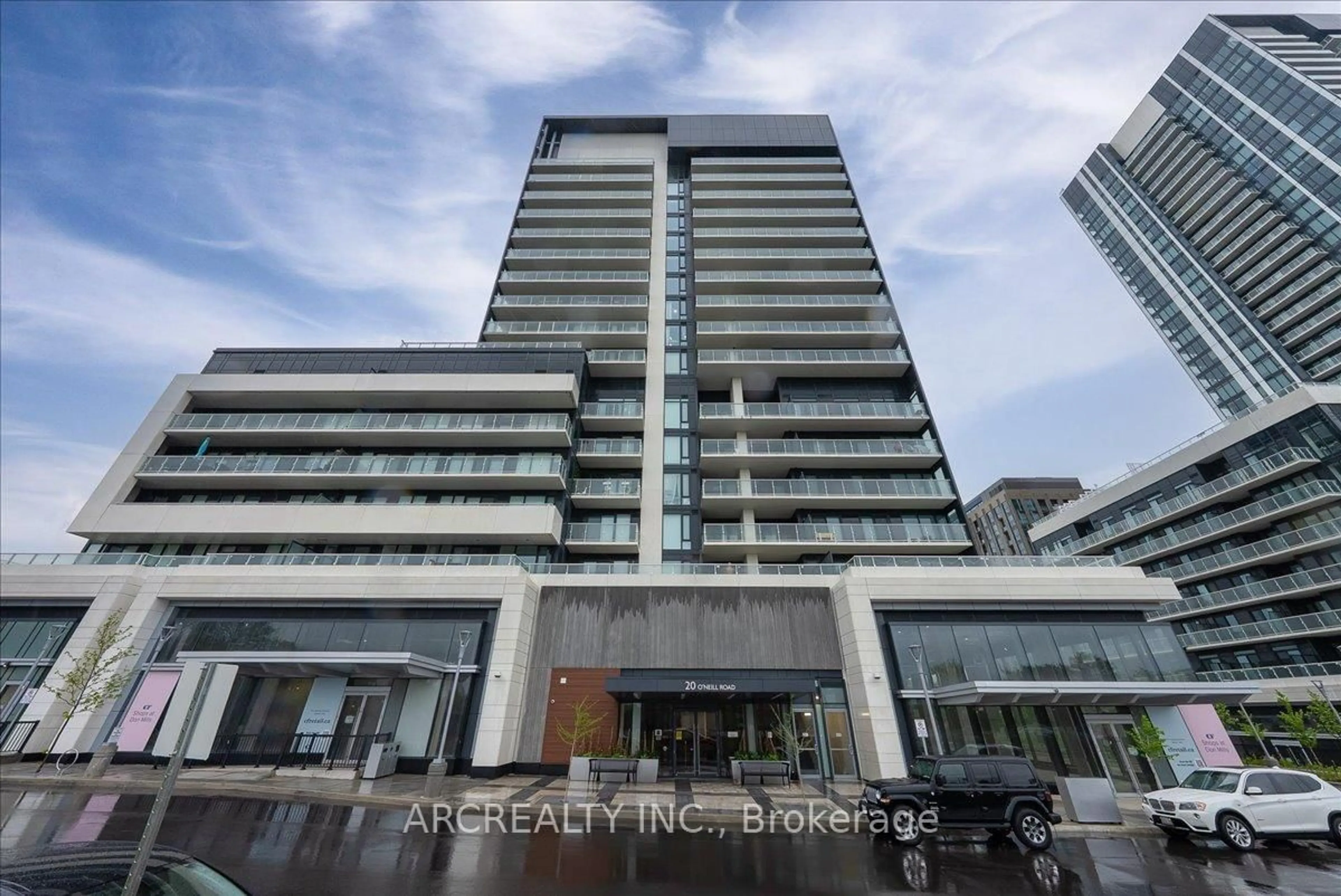 Indoor foyer for 20 O'Neill Rd #1020, Toronto Ontario M3C 0R1