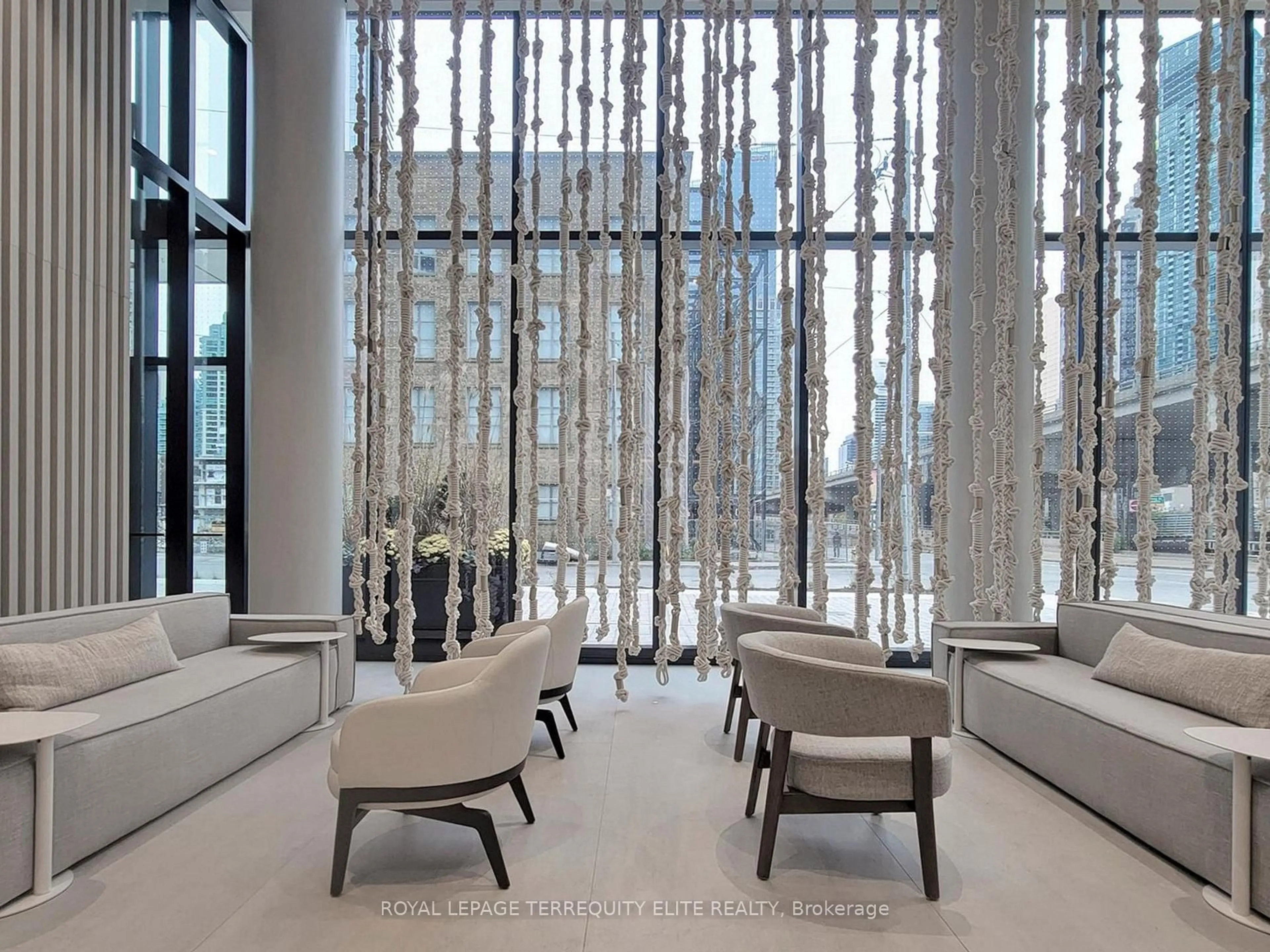 Lobby for 55 Cooper St #3606, Toronto Ontario M5E 0G1