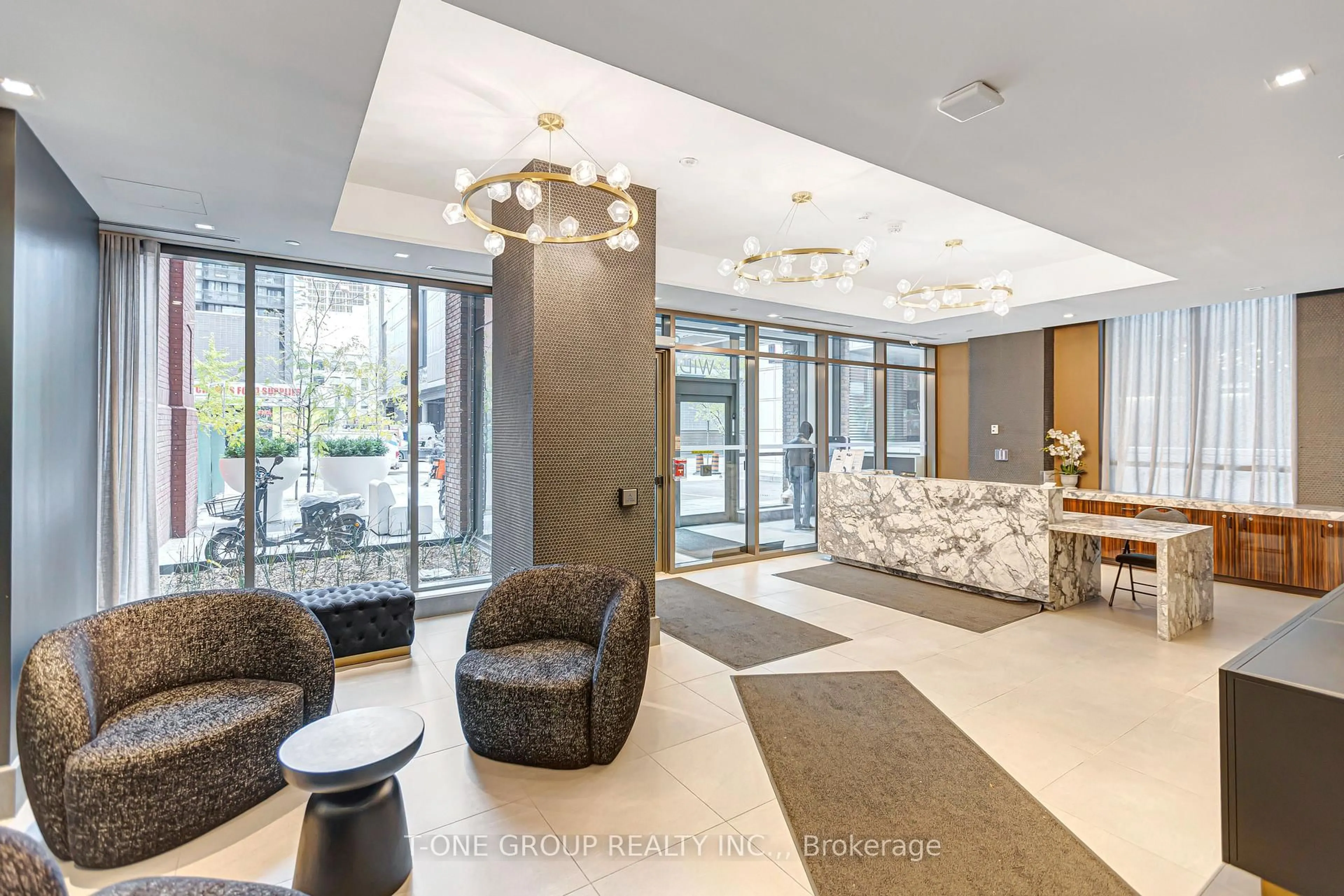 Lobby for 8 WIDMER St #808, Toronto Ontario M5V 2E7