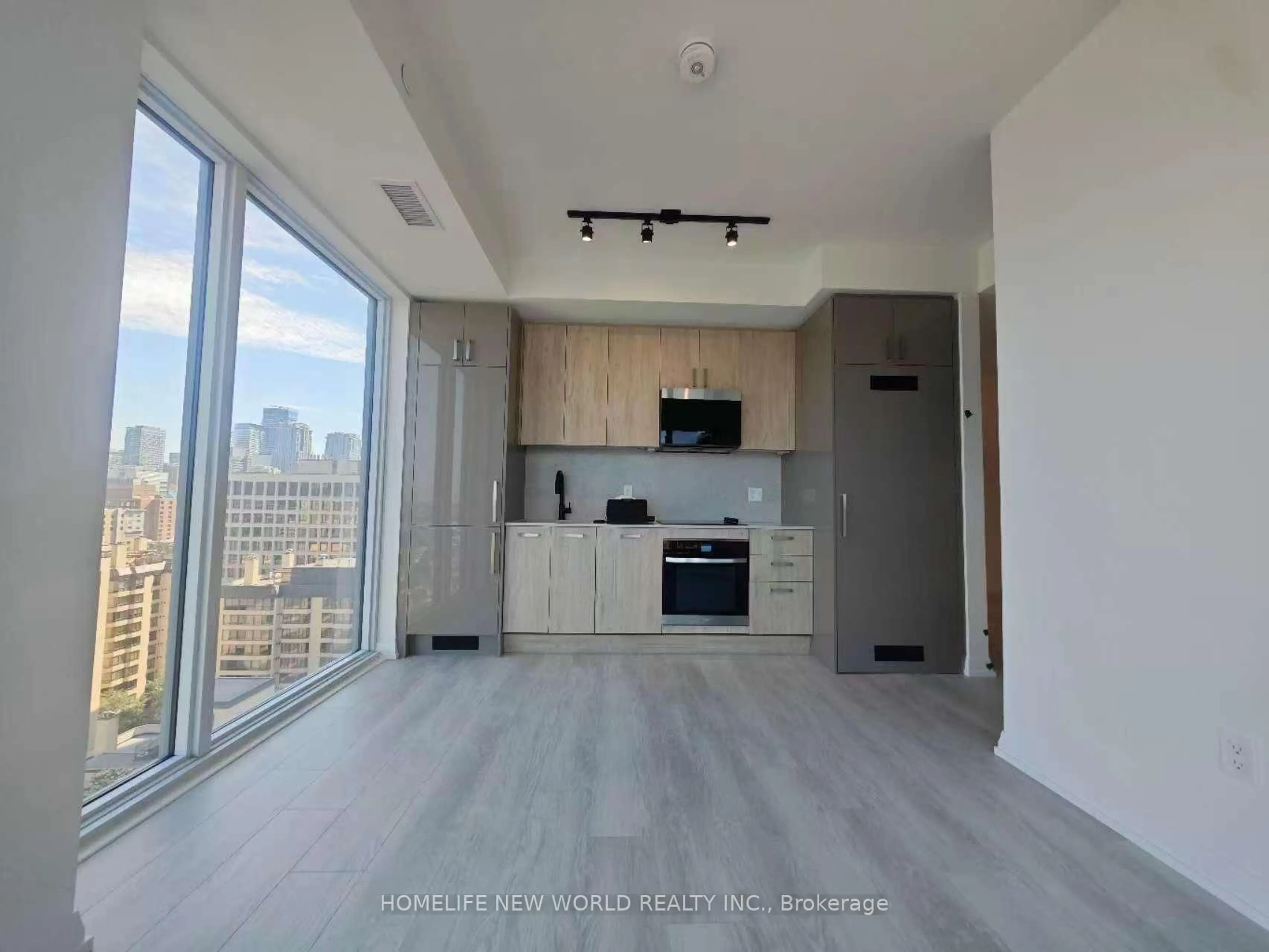 A pic of a room for 50 Mccaul St #1922, Toronto Ontario M5T 1V9