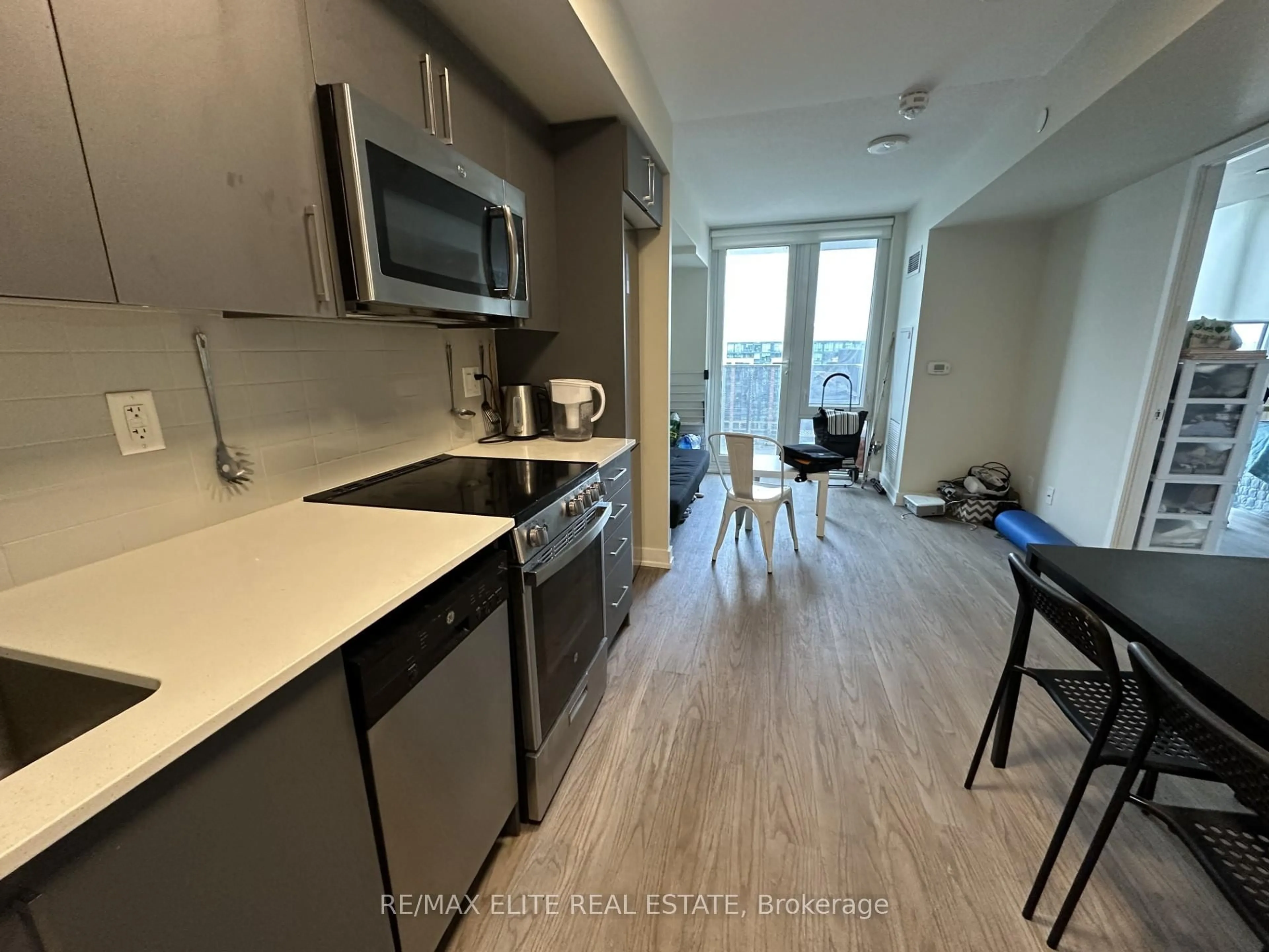 Unknown for 38 Monte Kwinter Crt #1202, Toronto Ontario M3H 0E2