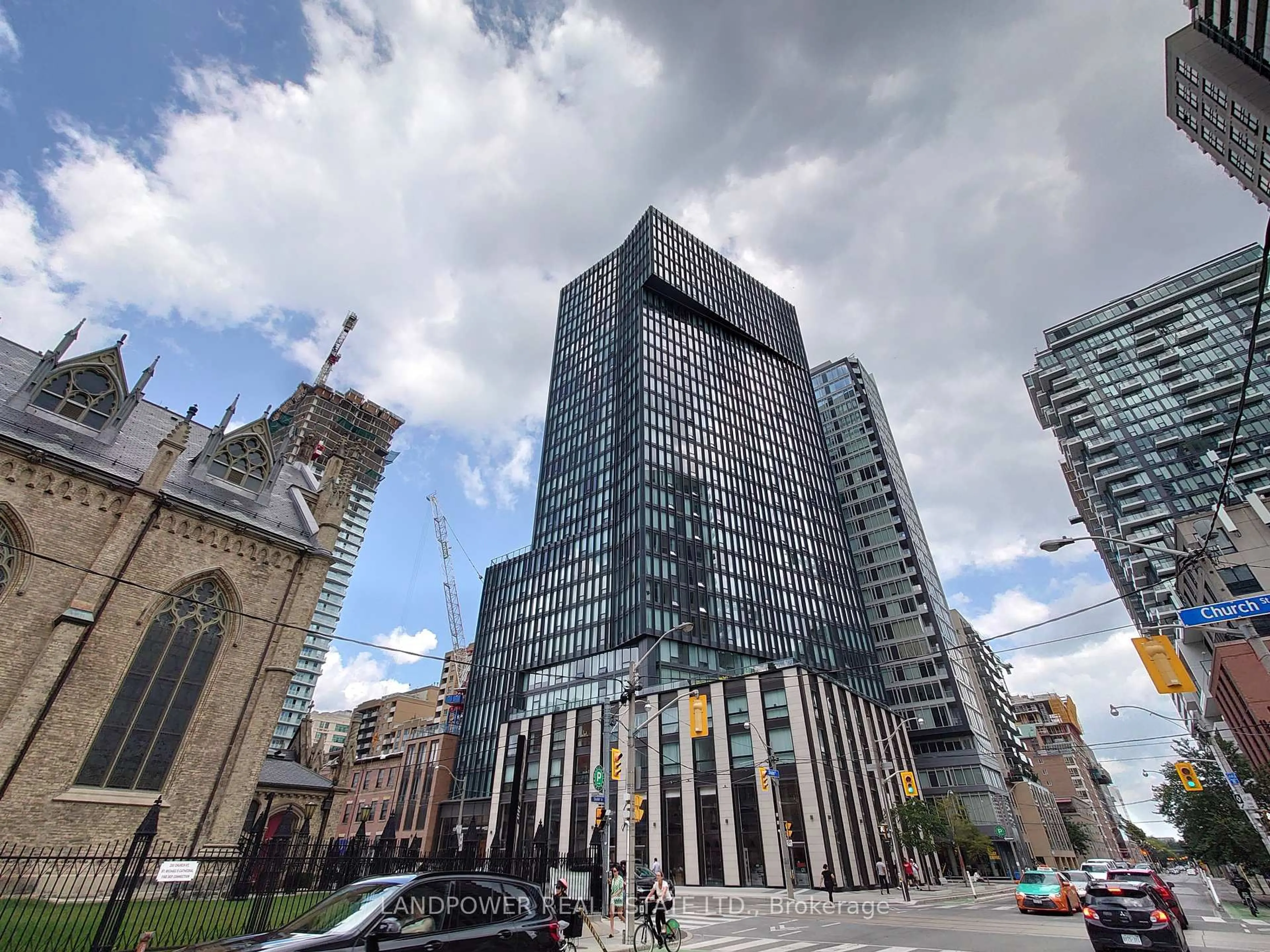 Unknown for 60 Shuter St #3011, Toronto Ontario M5B 0B7