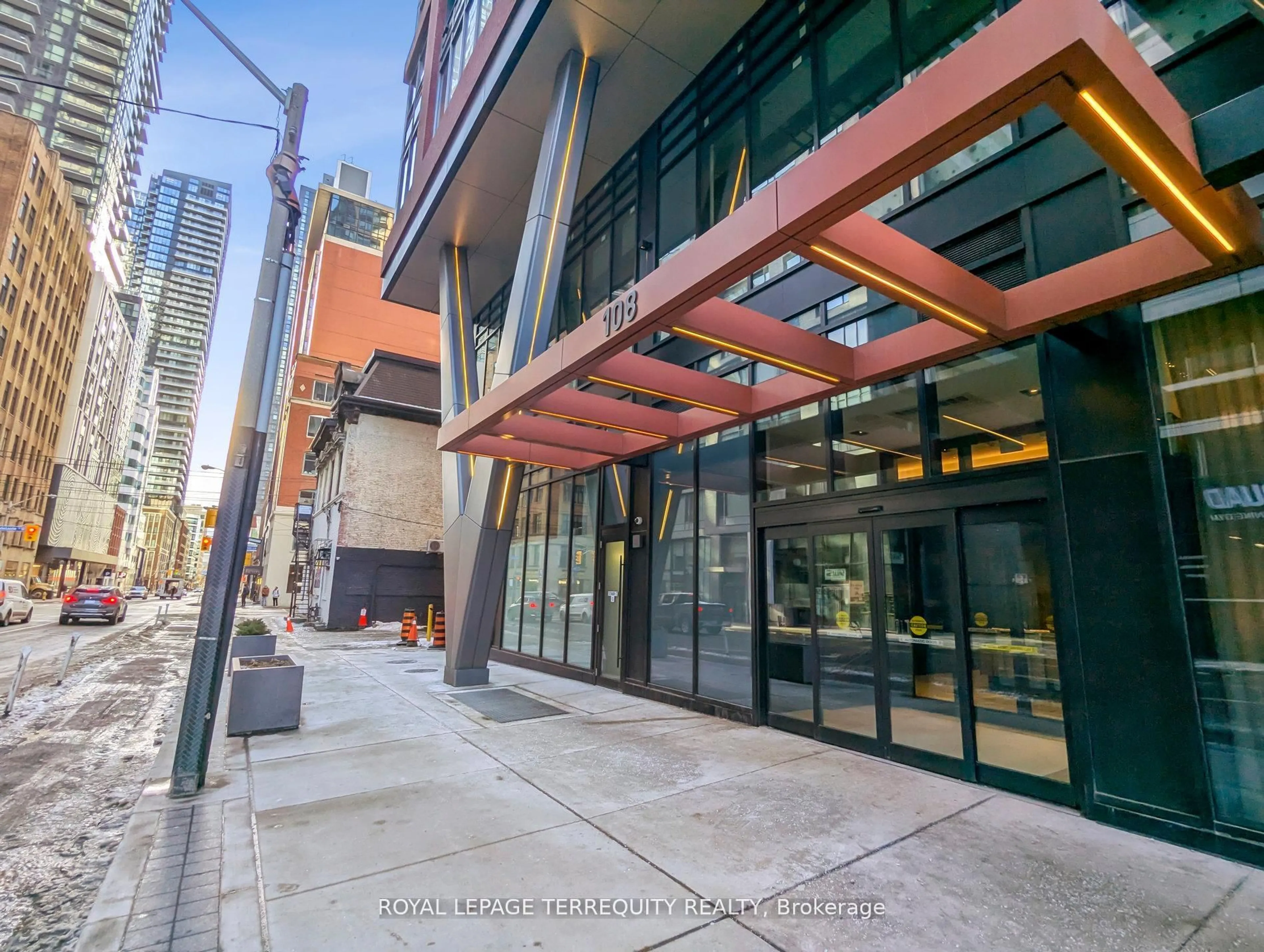 Unknown for 108 Peter St #1902, Toronto Ontario M5V 0W2