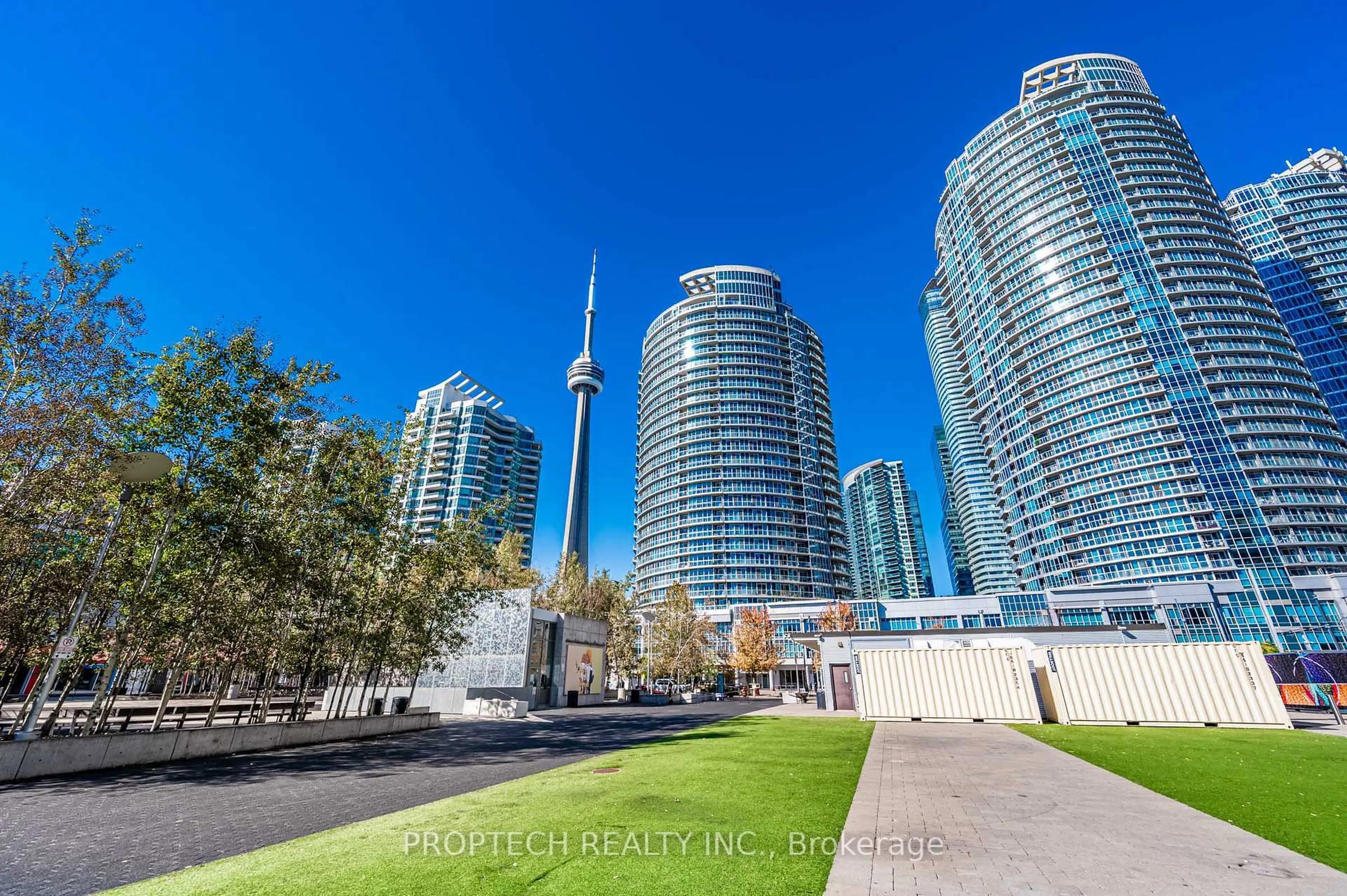 Unknown for 218 Queens Quay #2005, Toronto Ontario M5J 2Y6