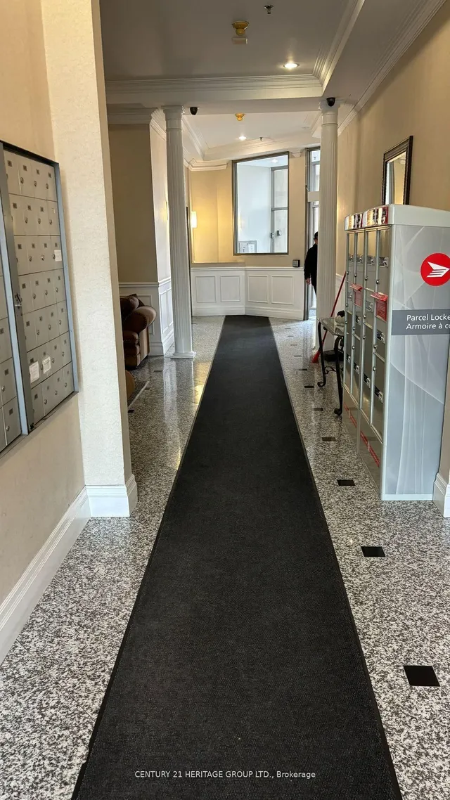 555 Wilson Heights Blvd #503, Toronto 5