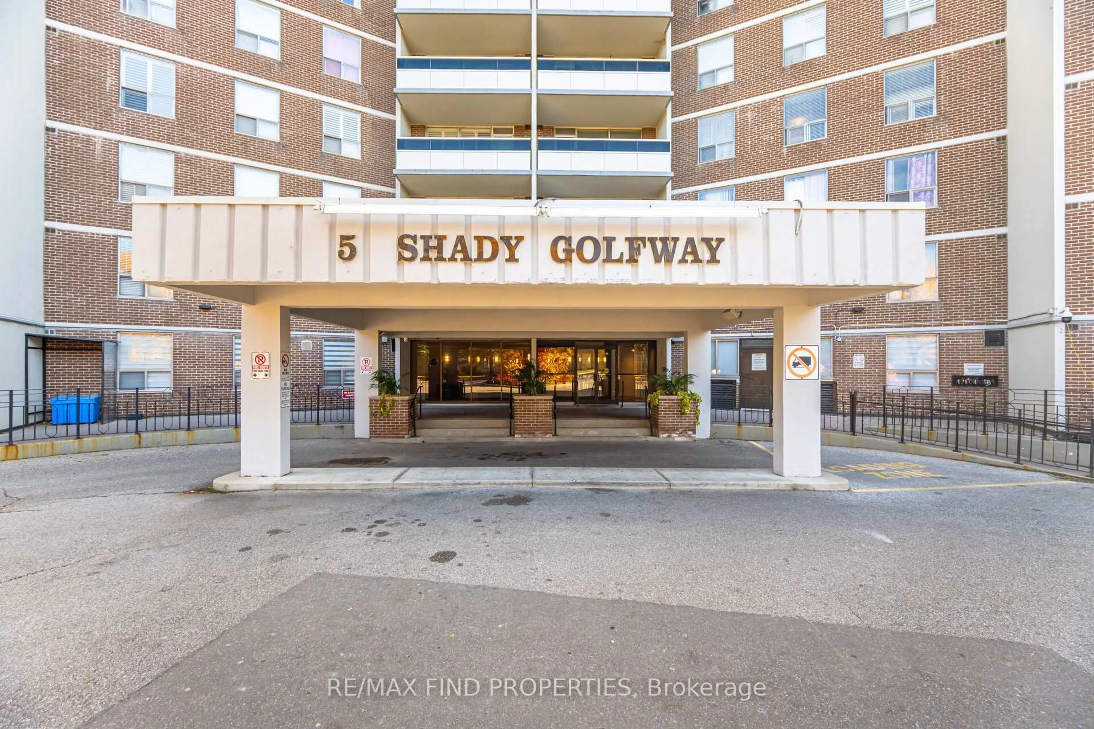 Lobby for 5 Shady Gfwy #301, Toronto Ontario M3C 3A5