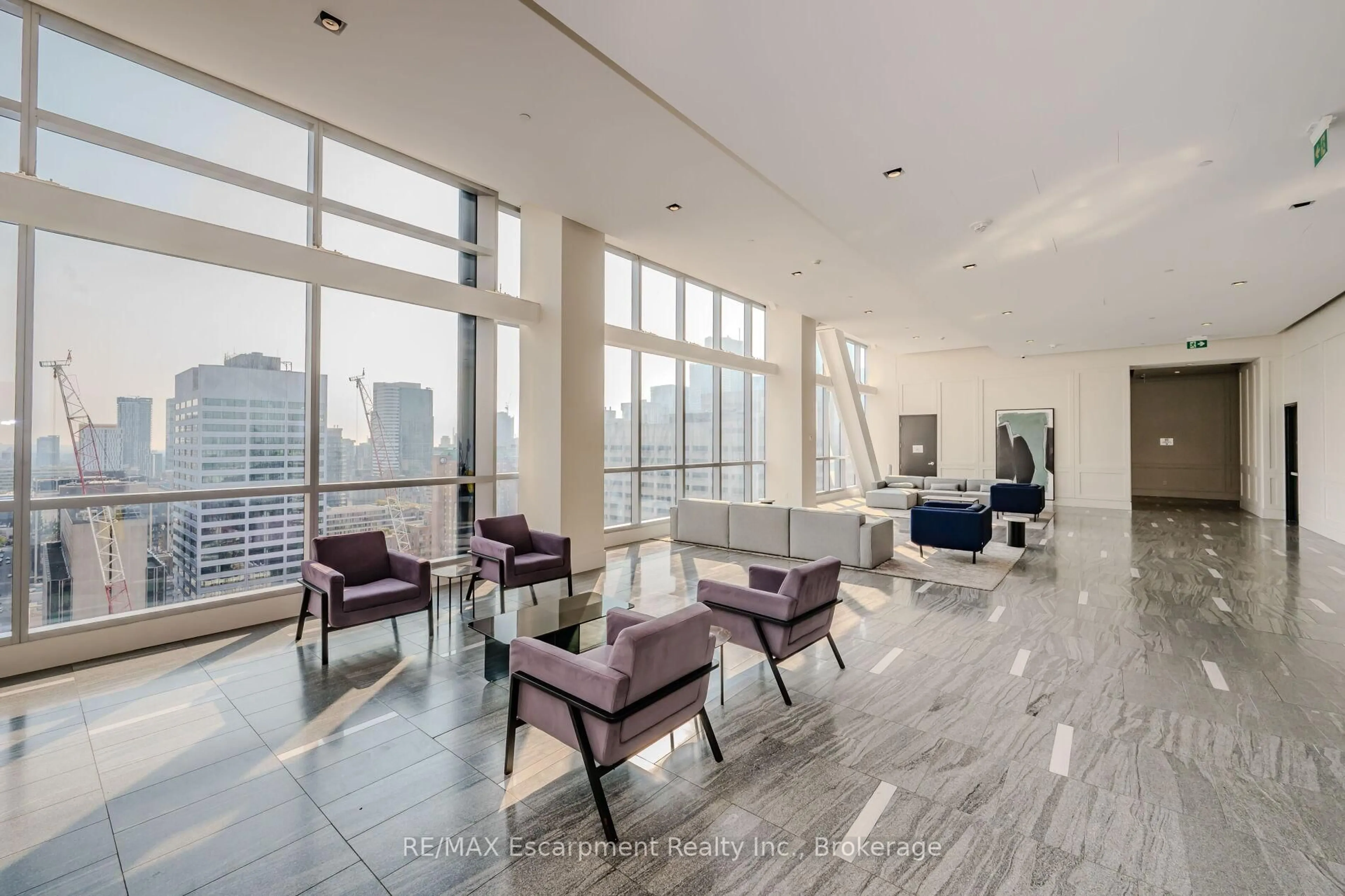 Lobby for 488 University Ave #2816, Toronto Ontario M5G 0C1