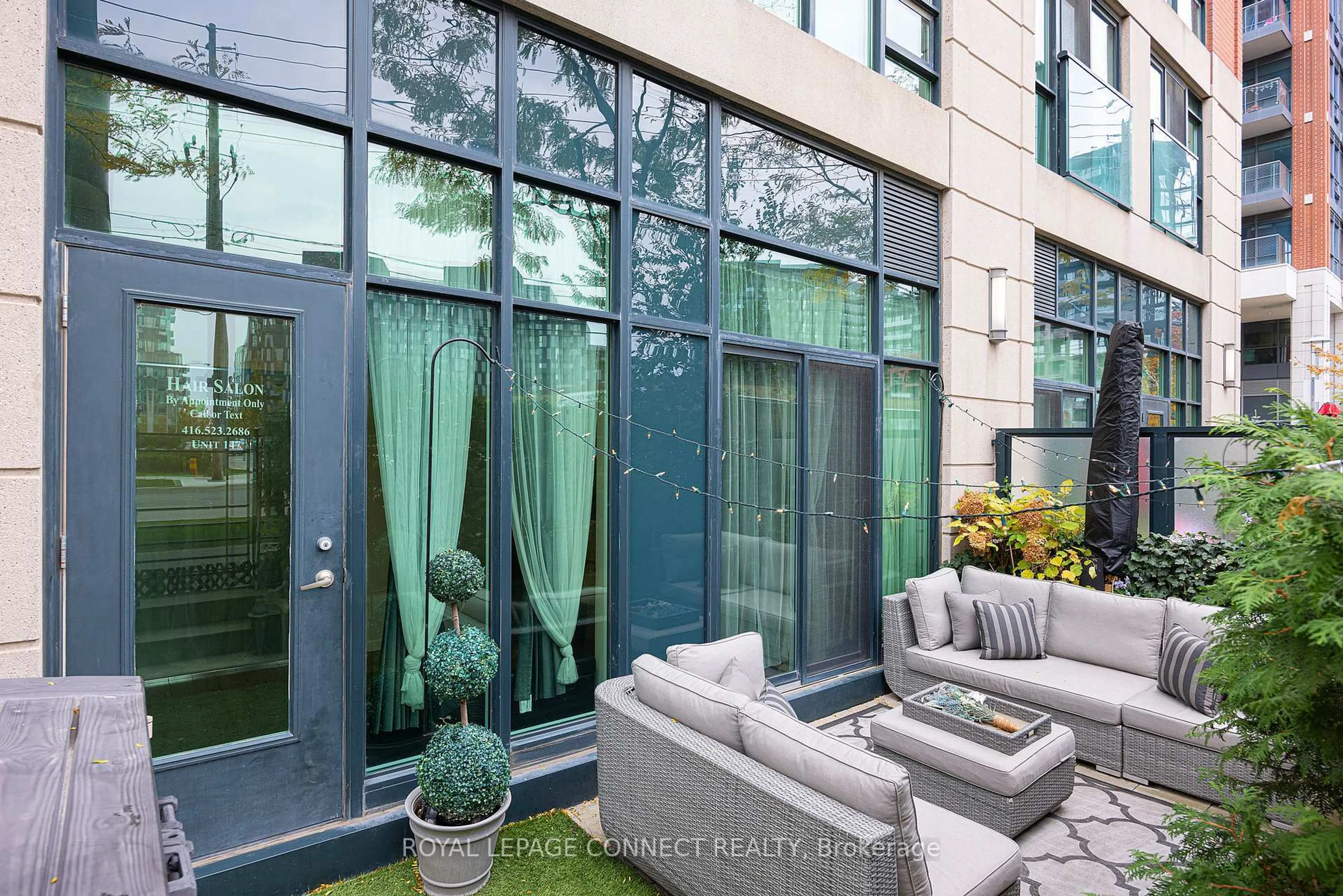 Patio, street for 525 Wilson Ave #147, Toronto Ontario M3H 0A7