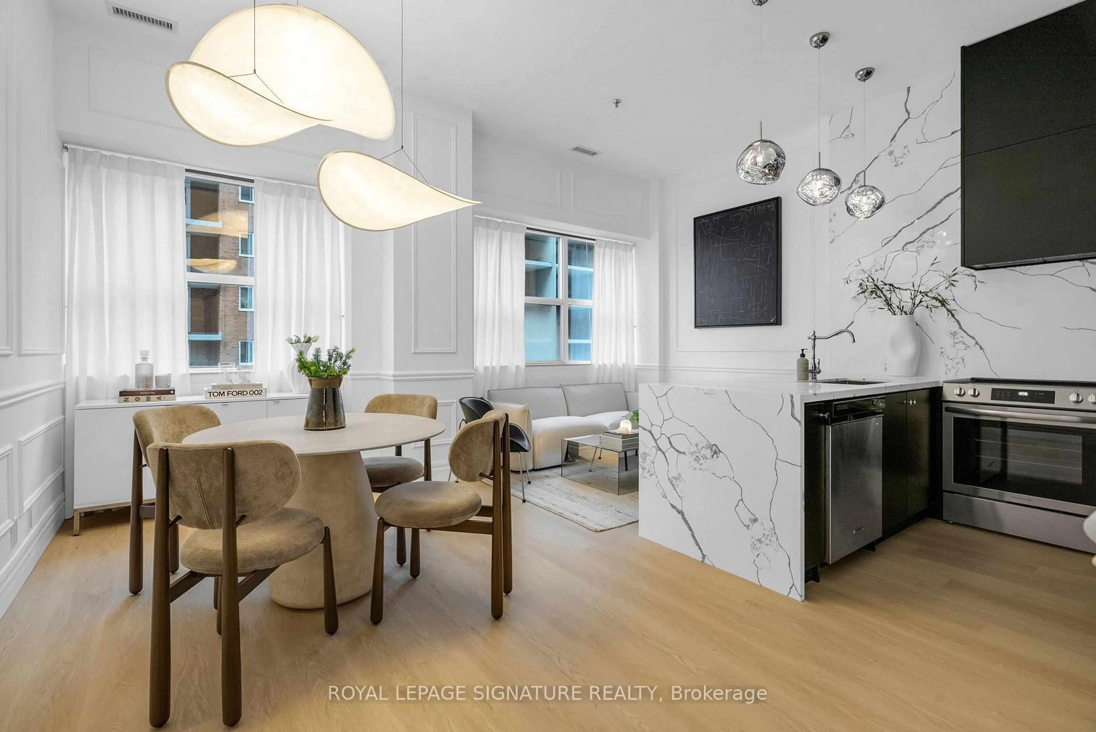 Open concept kitchen, unknown for 700 King St #403, Toronto Ontario M5V 2Y6
