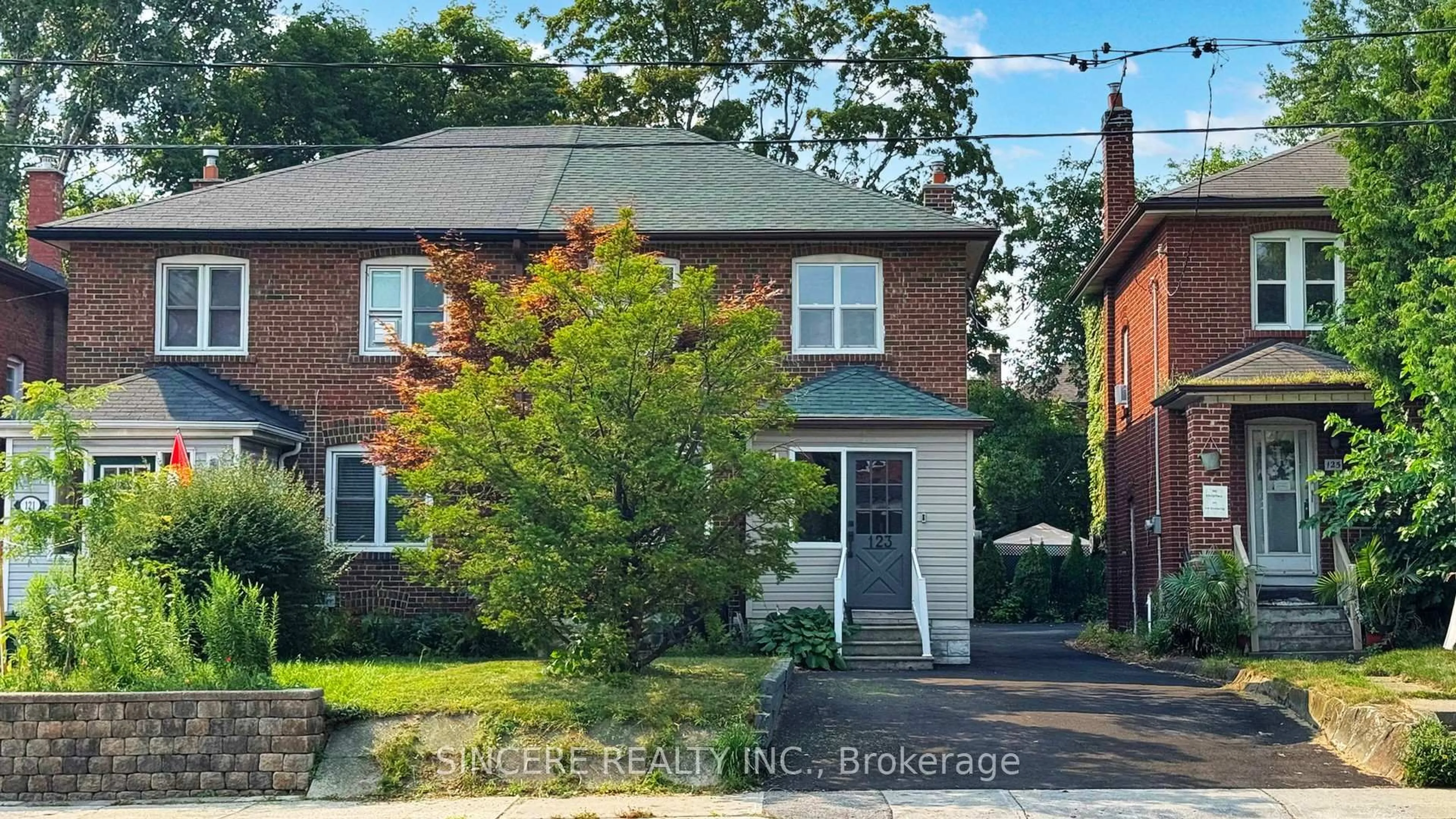 Home with brick exterior material, street for 123 Lawrence Ave, Toronto Ontario M5M 1A7