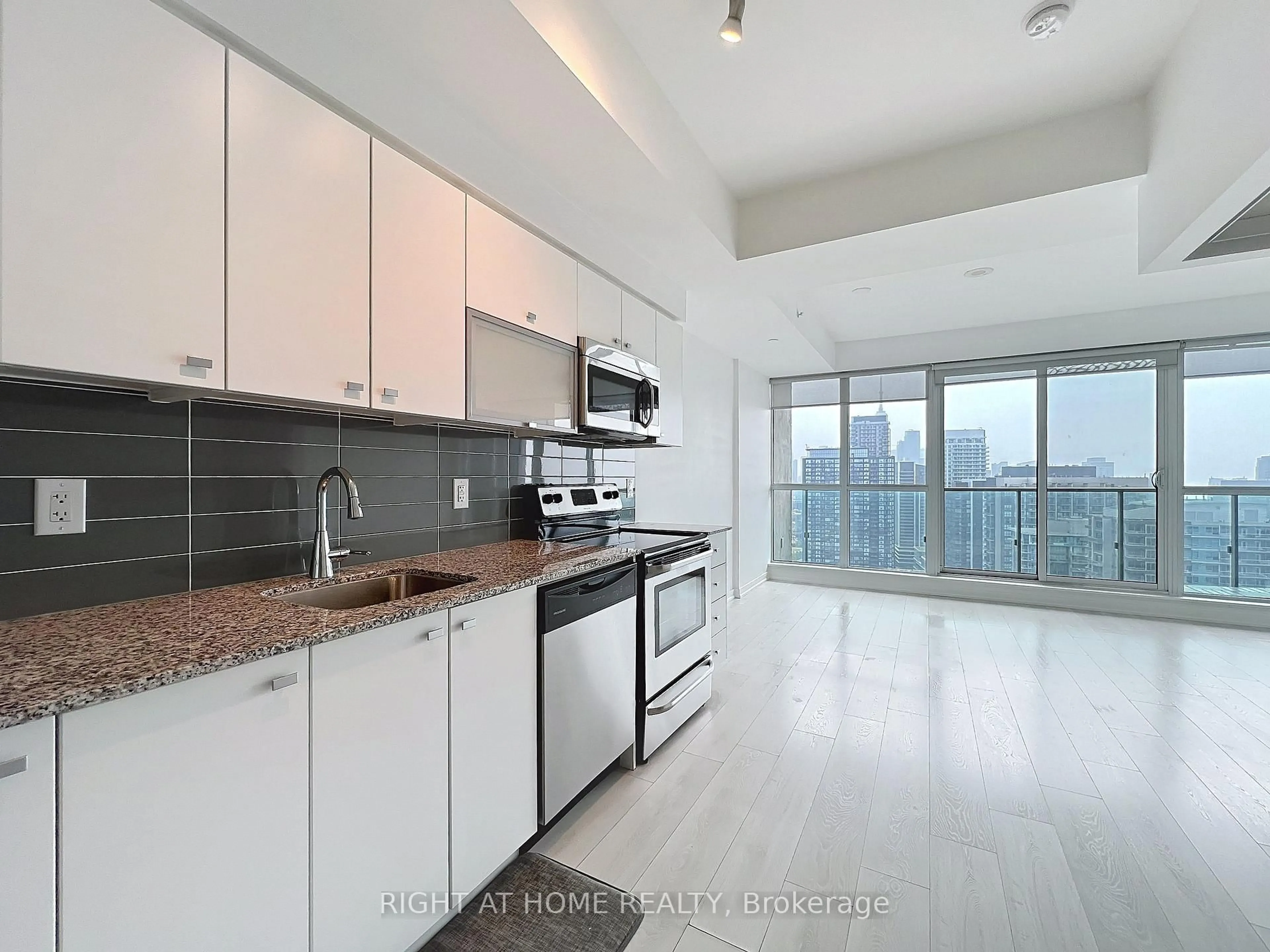 Unknown for 150 East Liberty St #2804, Toronto Ontario M6K 3R5