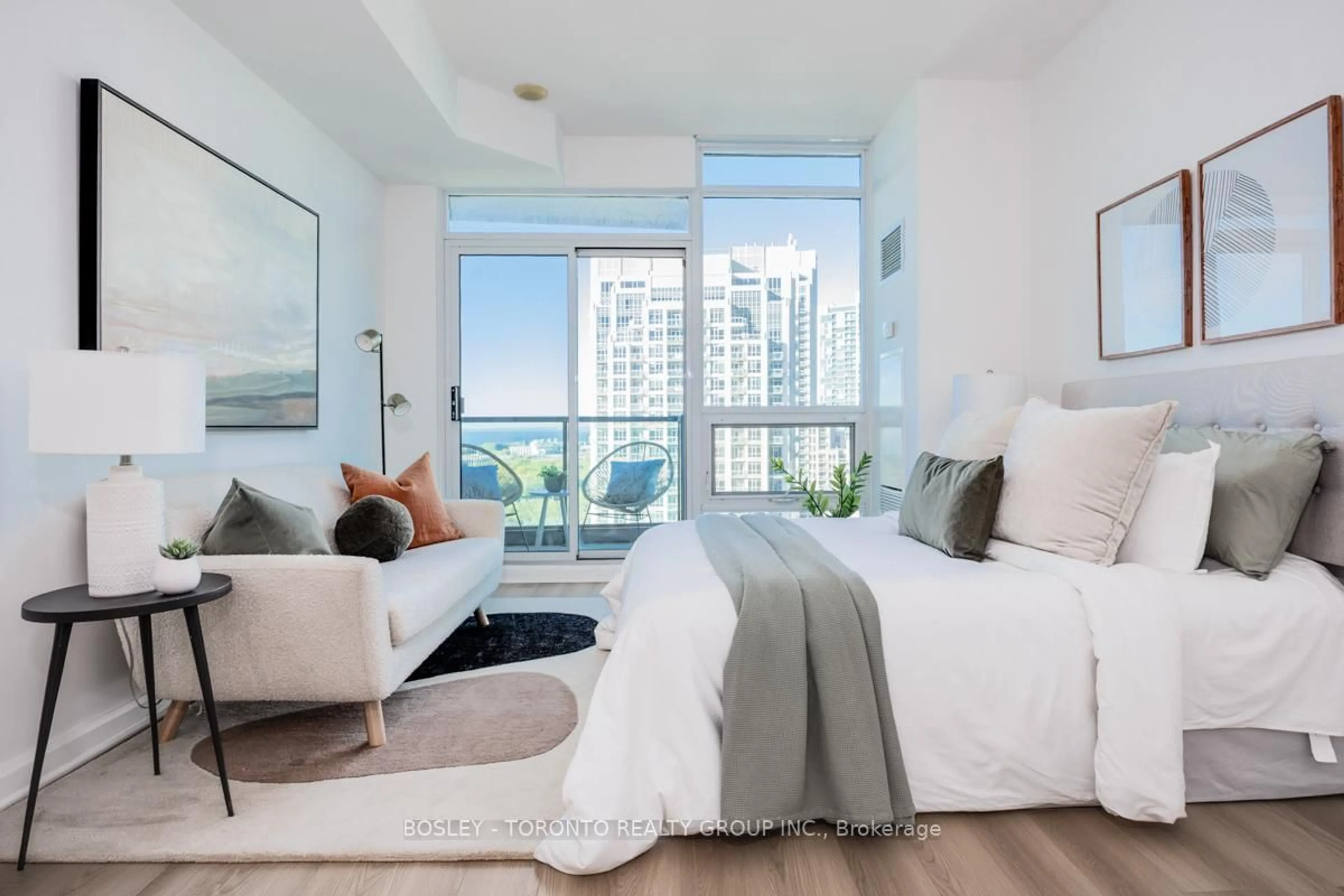 Bedroom with bed, unknown for 600 Fleet St #2109, Toronto Ontario M5V 1B7