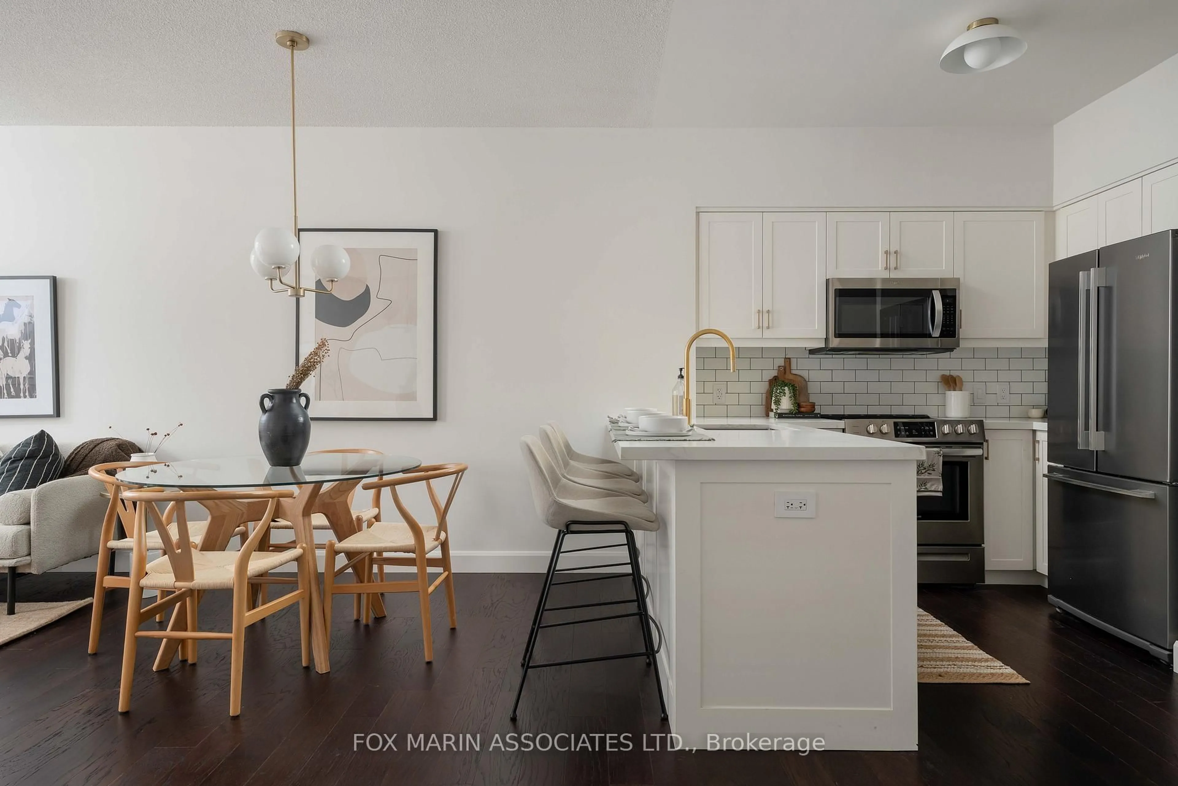 Open concept kitchen, wood/laminate floor for 1 Deer Park Cres #701, Toronto Ontario M4V 3C4