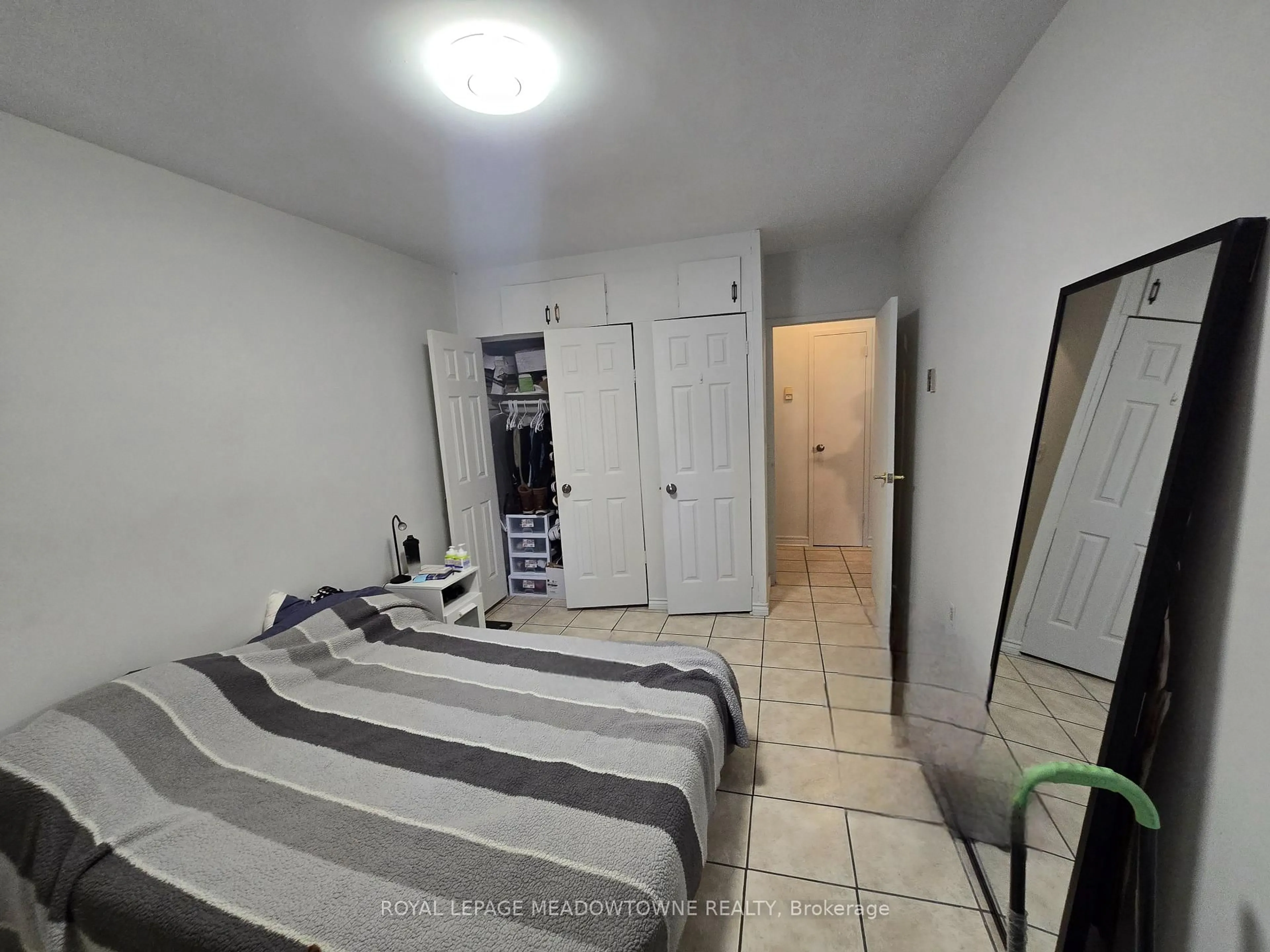 A pic of a room for 40 Homewood Ave #103, Toronto Ontario M4Y 2K2