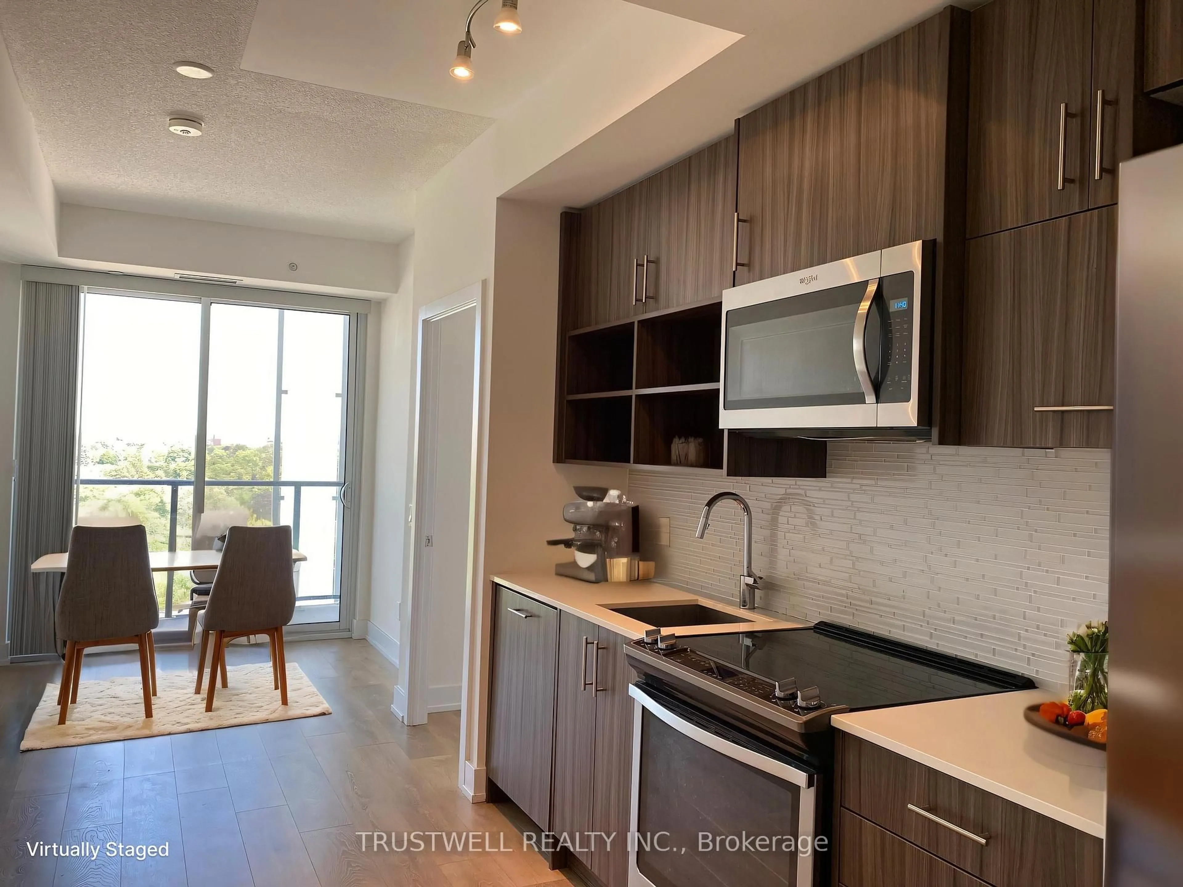 Open concept kitchen, unknown for 128 Fairview Mall Dr #906, Toronto Ontario M2J 0E8