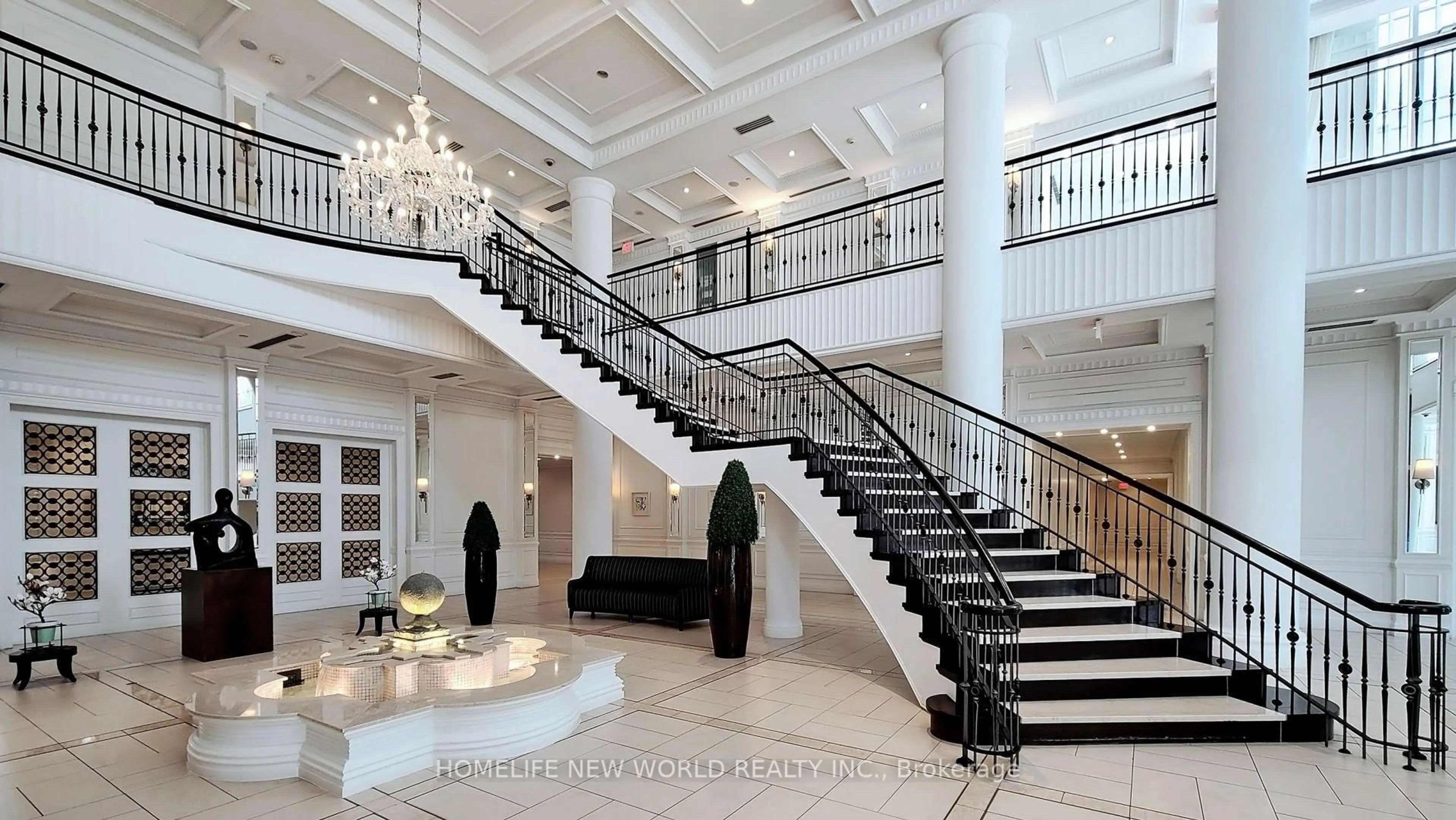 Indoor foyer for 25 Greenview Ave #2321, Toronto Ontario M2M 0A5