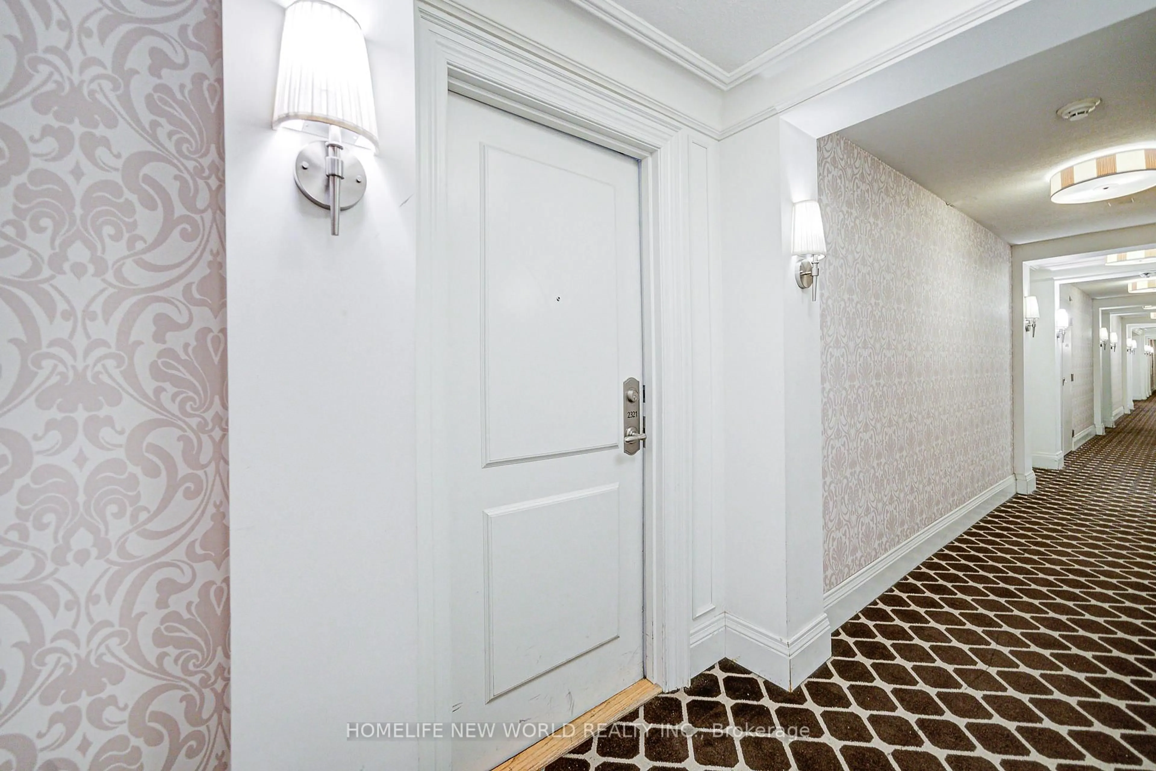 Indoor foyer for 25 Greenview Ave #2321, Toronto Ontario M2M 0A5