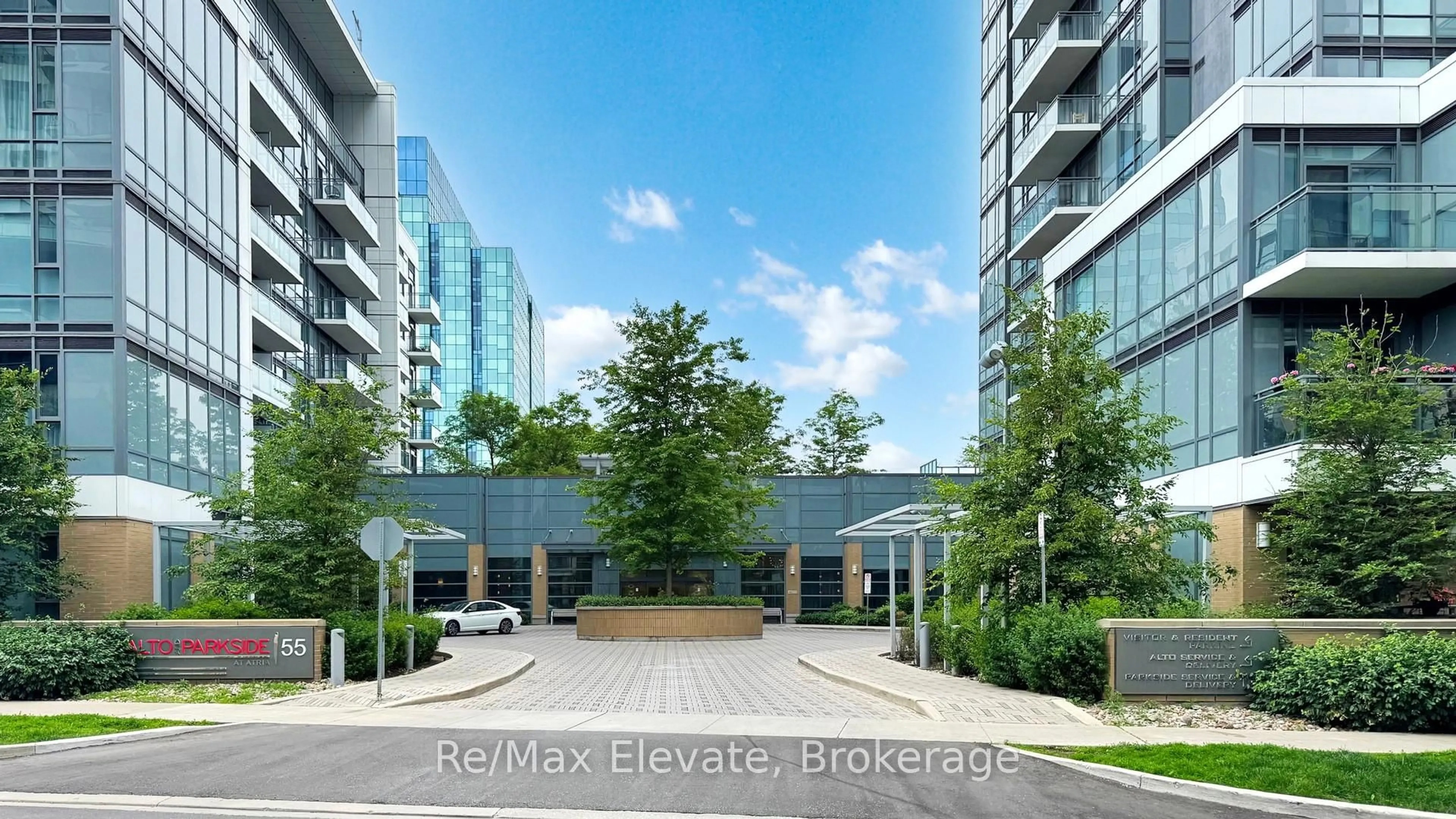 Indoor foyer for 55 Ann O'reilly Rd #3205, Toronto Ontario M2J 0E1