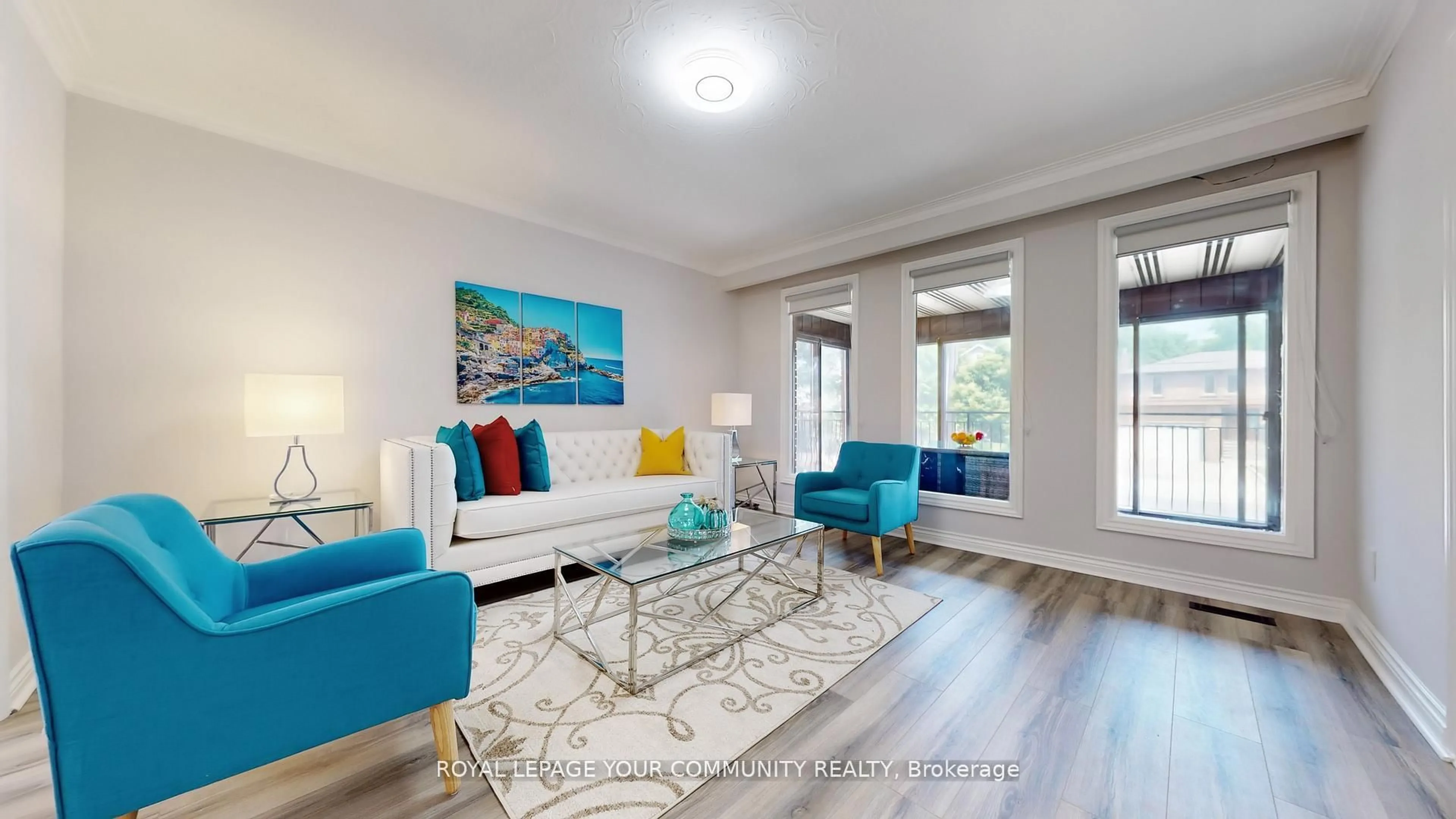 Living room with furniture, unknown for 731 Glencairn Ave, Toronto Ontario M6B 1Z9