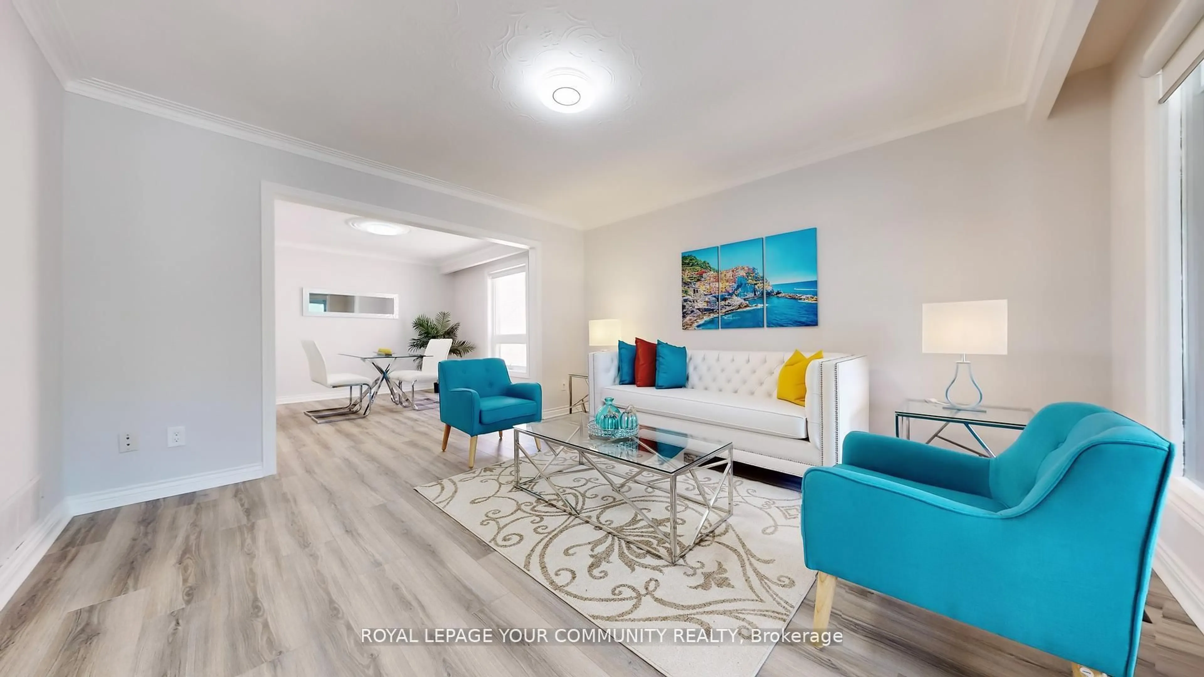 Living room with furniture, unknown for 731 Glencairn Ave, Toronto Ontario M6B 1Z9