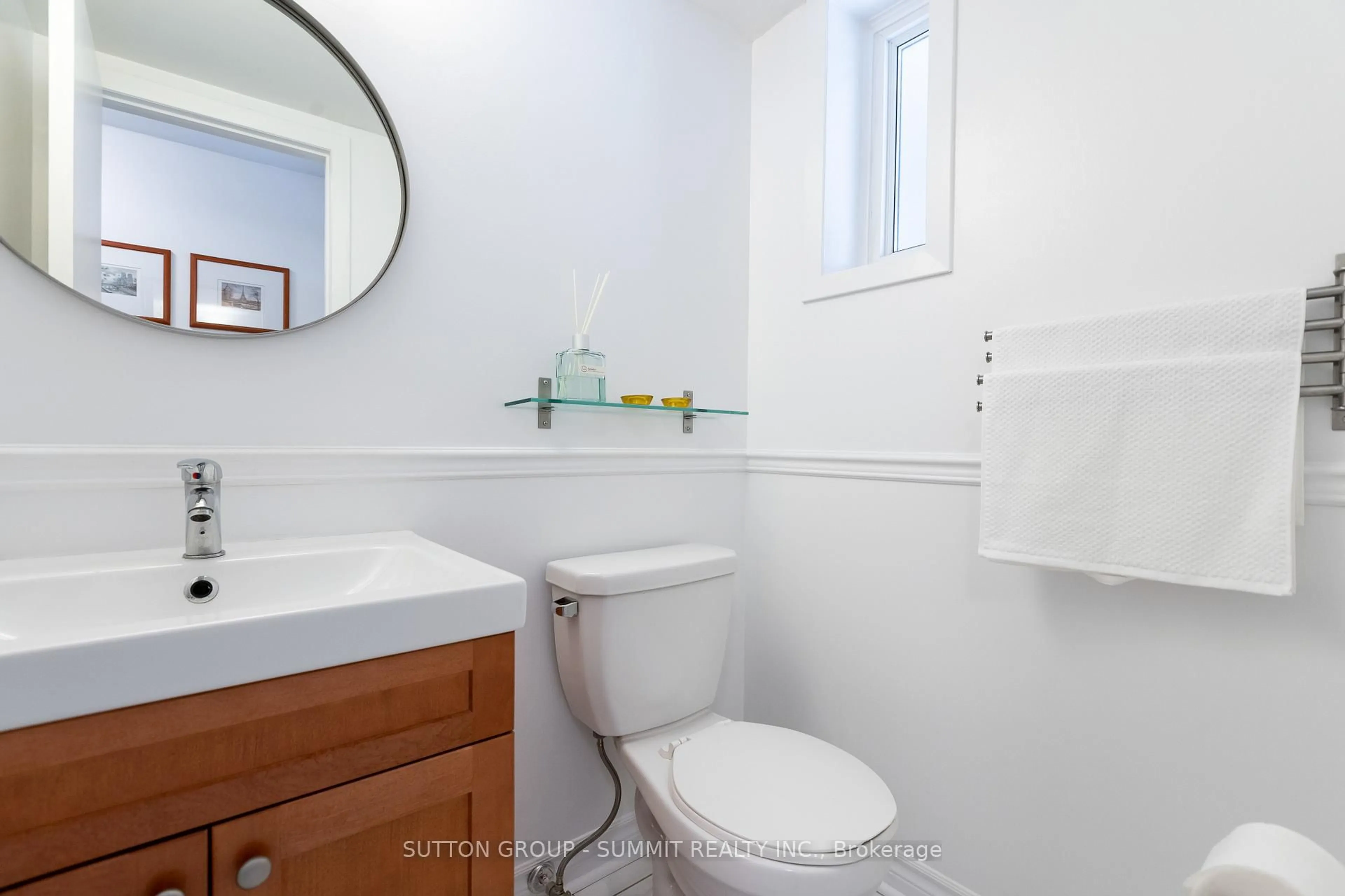Standard bathroom, unknown for 95 Rameau Dr #4, Toronto Ontario M2H 1T6