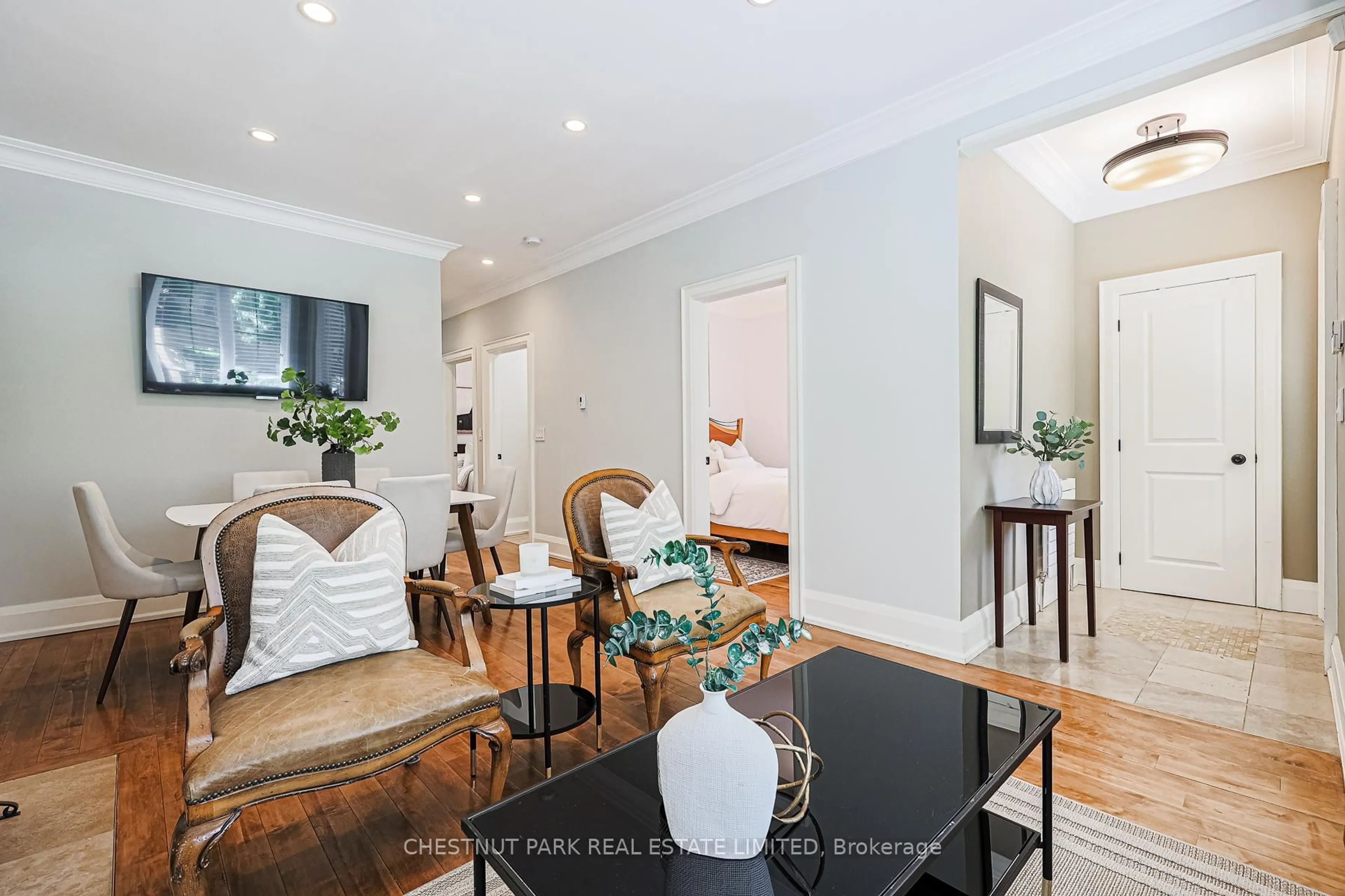 Unknown for 130 Keewatin Ave, Toronto Ontario M4P 1Z8