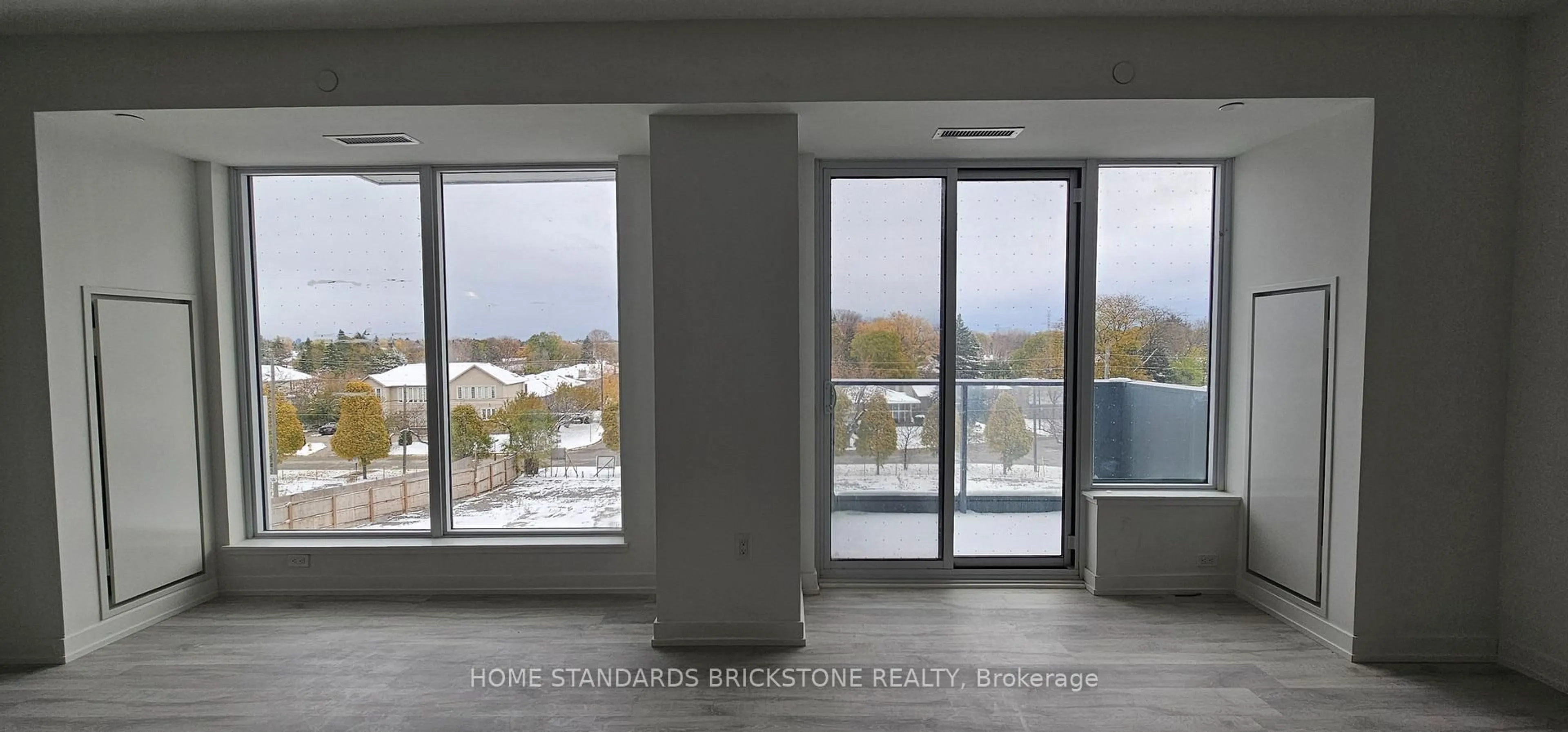 Unknown for 7 Golden Lion Hts #N424, Toronto Ontario M2M 0C1