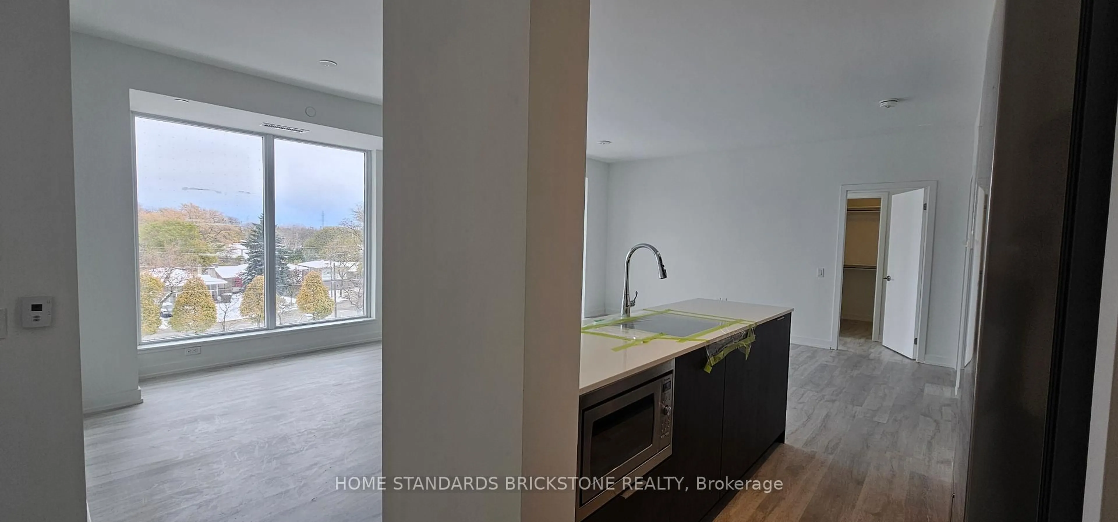 Unknown for 7 Golden Lion Hts #N424, Toronto Ontario M2M 0C1