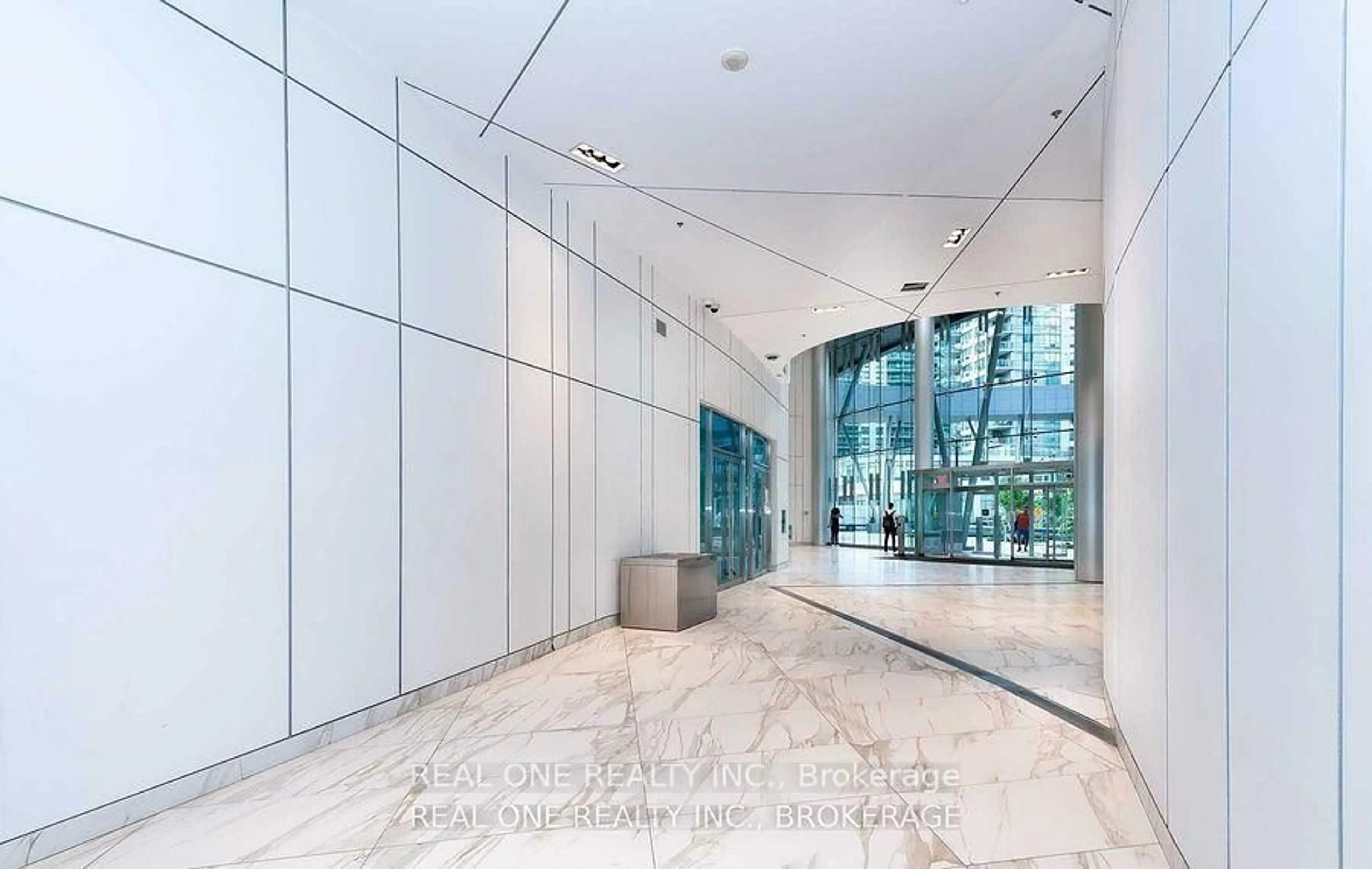 Indoor foyer for 12 York St #2001, Toronto Ontario M5J 0A9