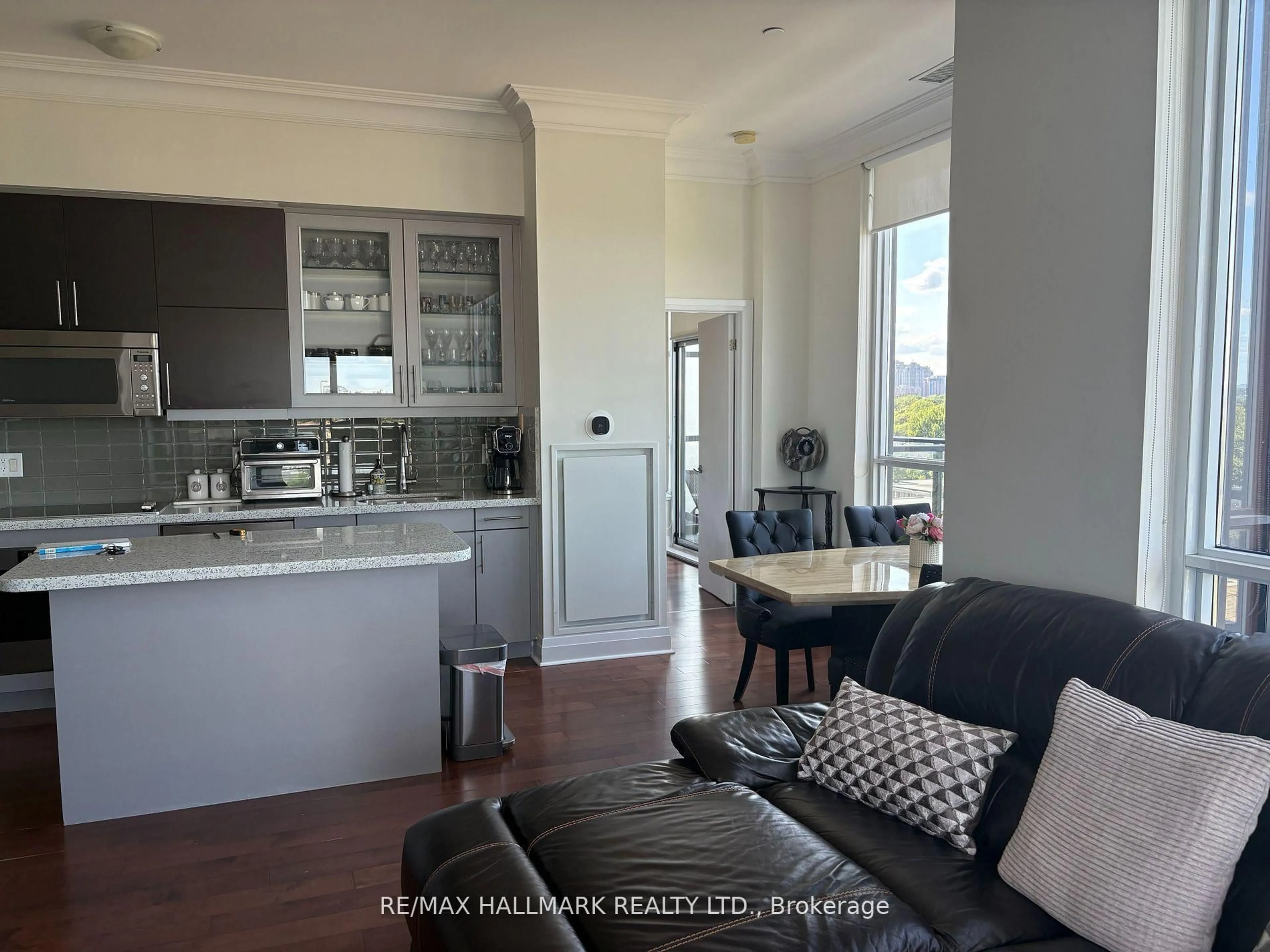 Open concept kitchen, unknown for 399 Spring Garden Ave #PH704, Toronto Ontario M2N 3H6