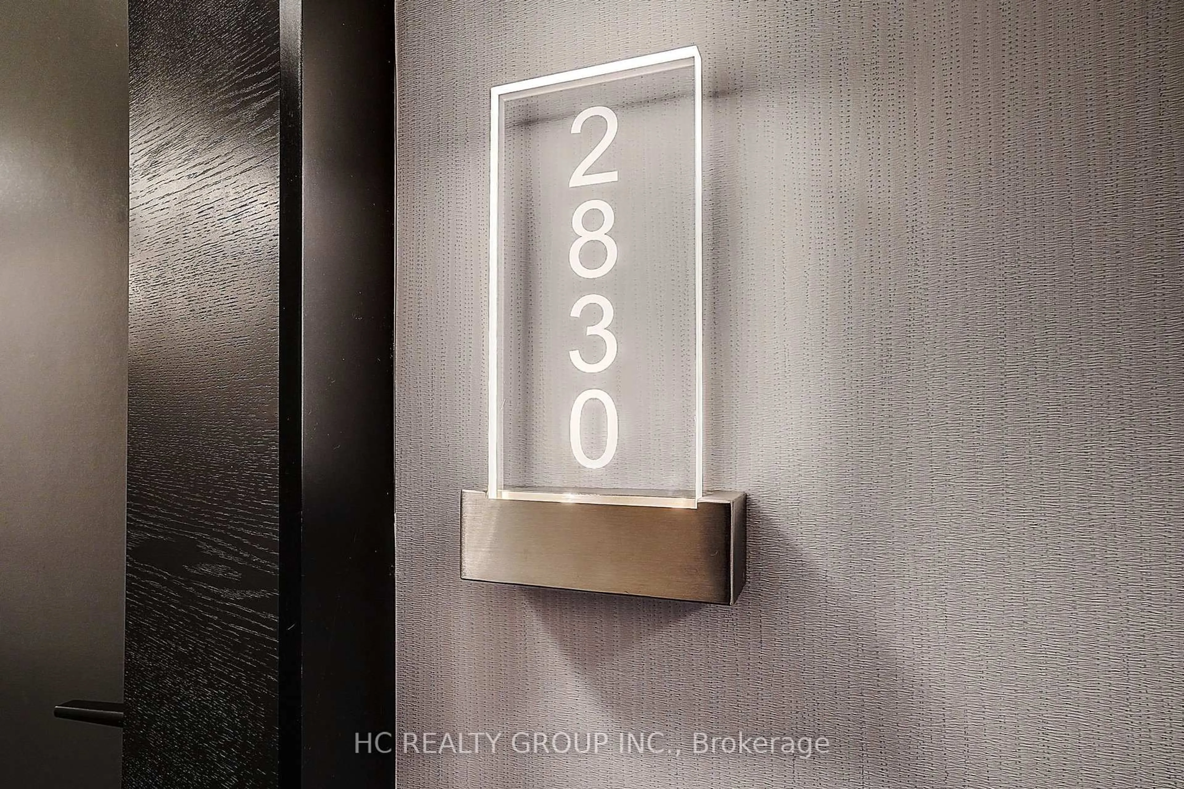 Indoor entryway for 135 Lower Sherbourne St #2830, Toronto Ontario M5A 1Y4