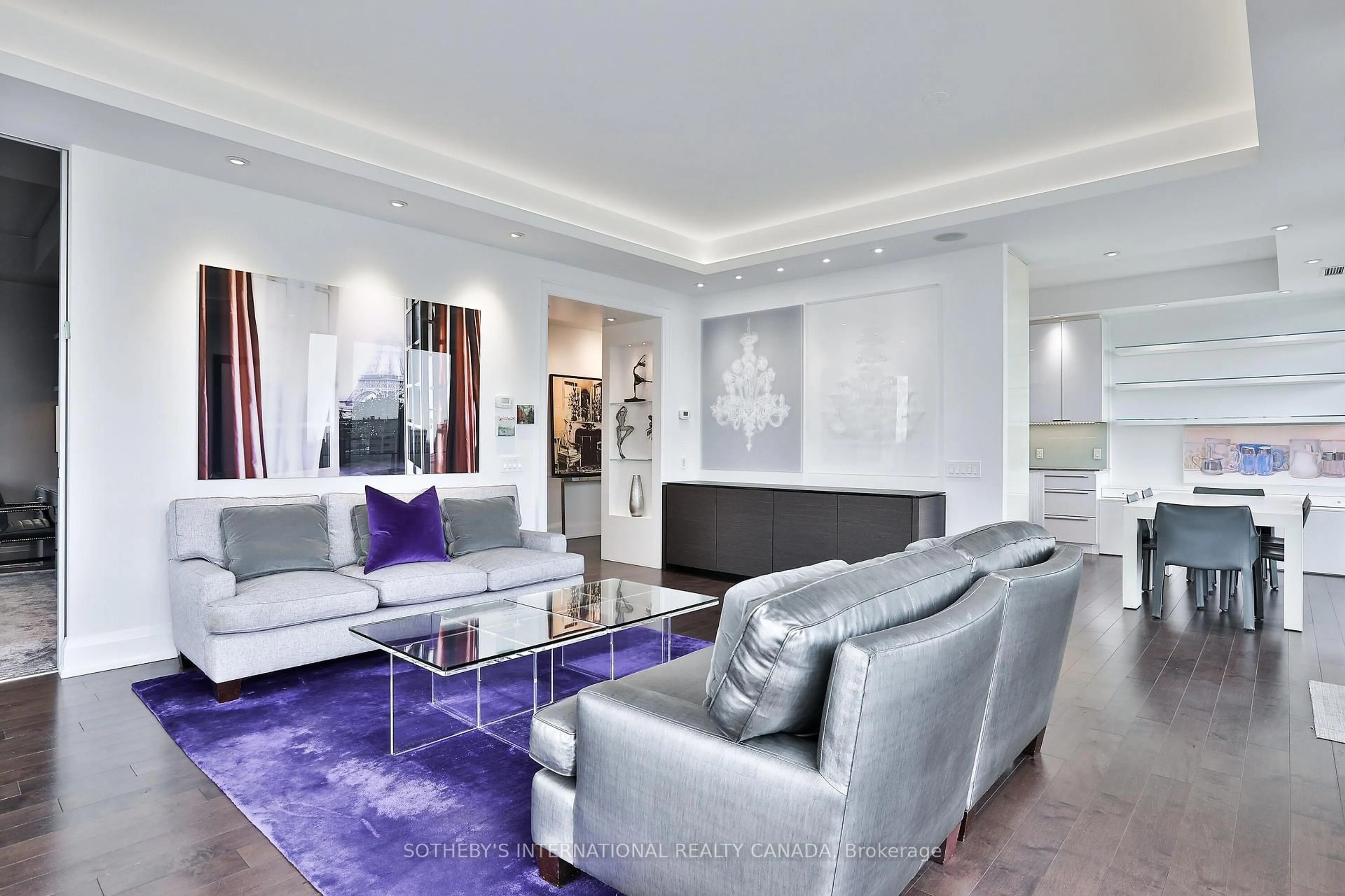 Living room with furniture, unknown for 88 Davenport Rd #804, Toronto Ontario M5R 0A5