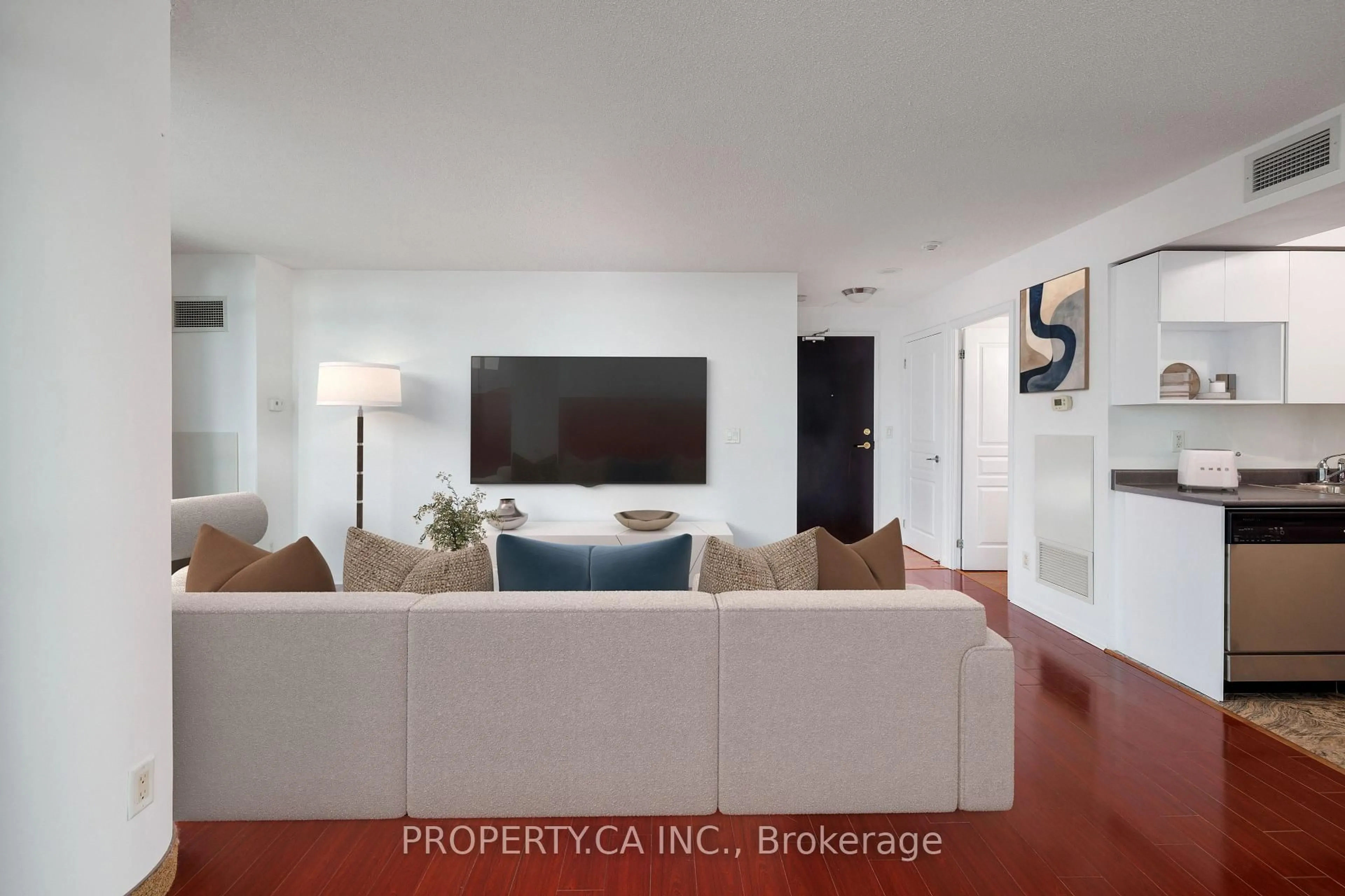 Unknown for 18 Yonge St #2011, Toronto Ontario M5E 1Z8