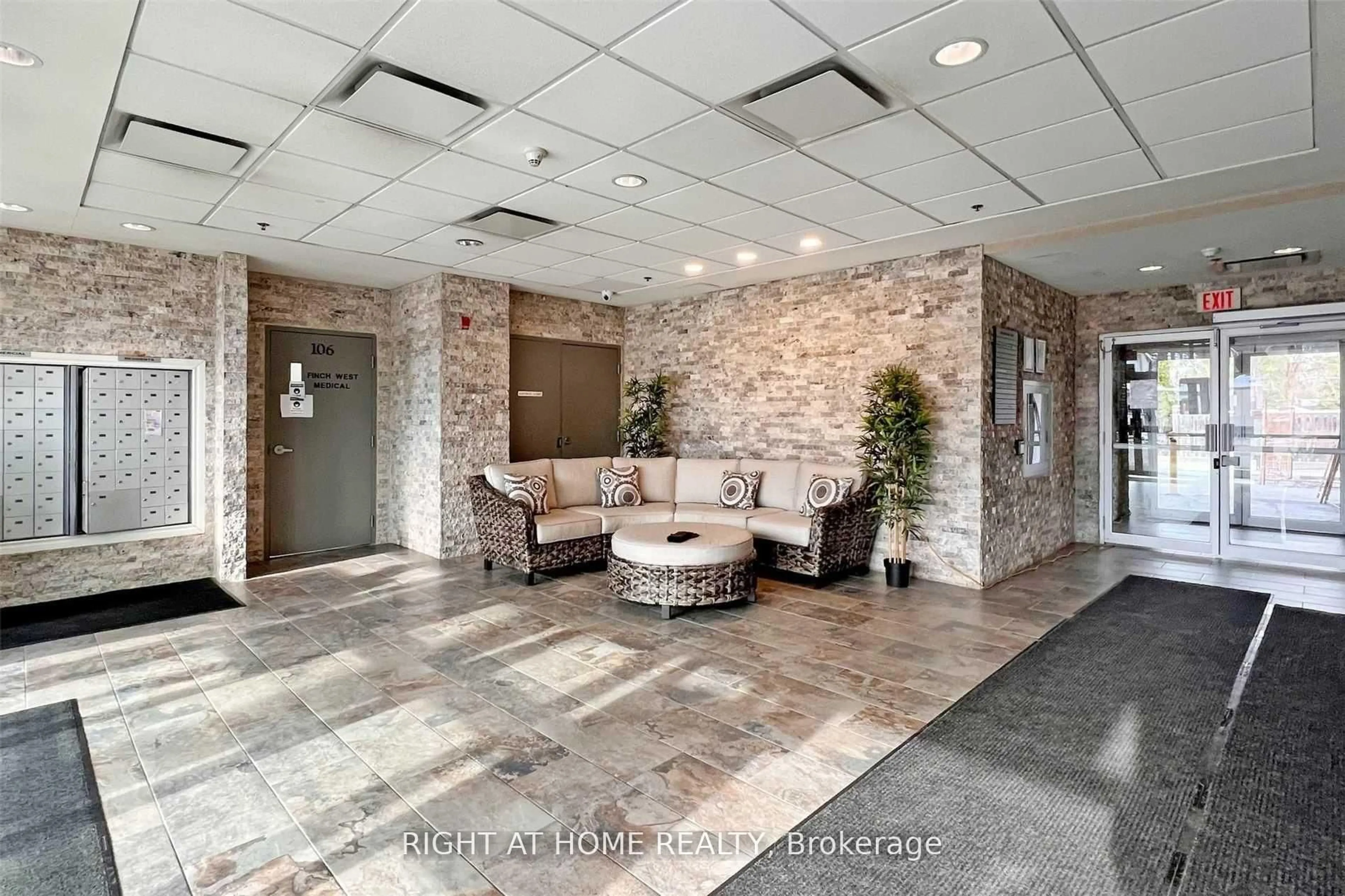 Lobby for 222 Finch Ave #301, Toronto Ontario M2R 1M6