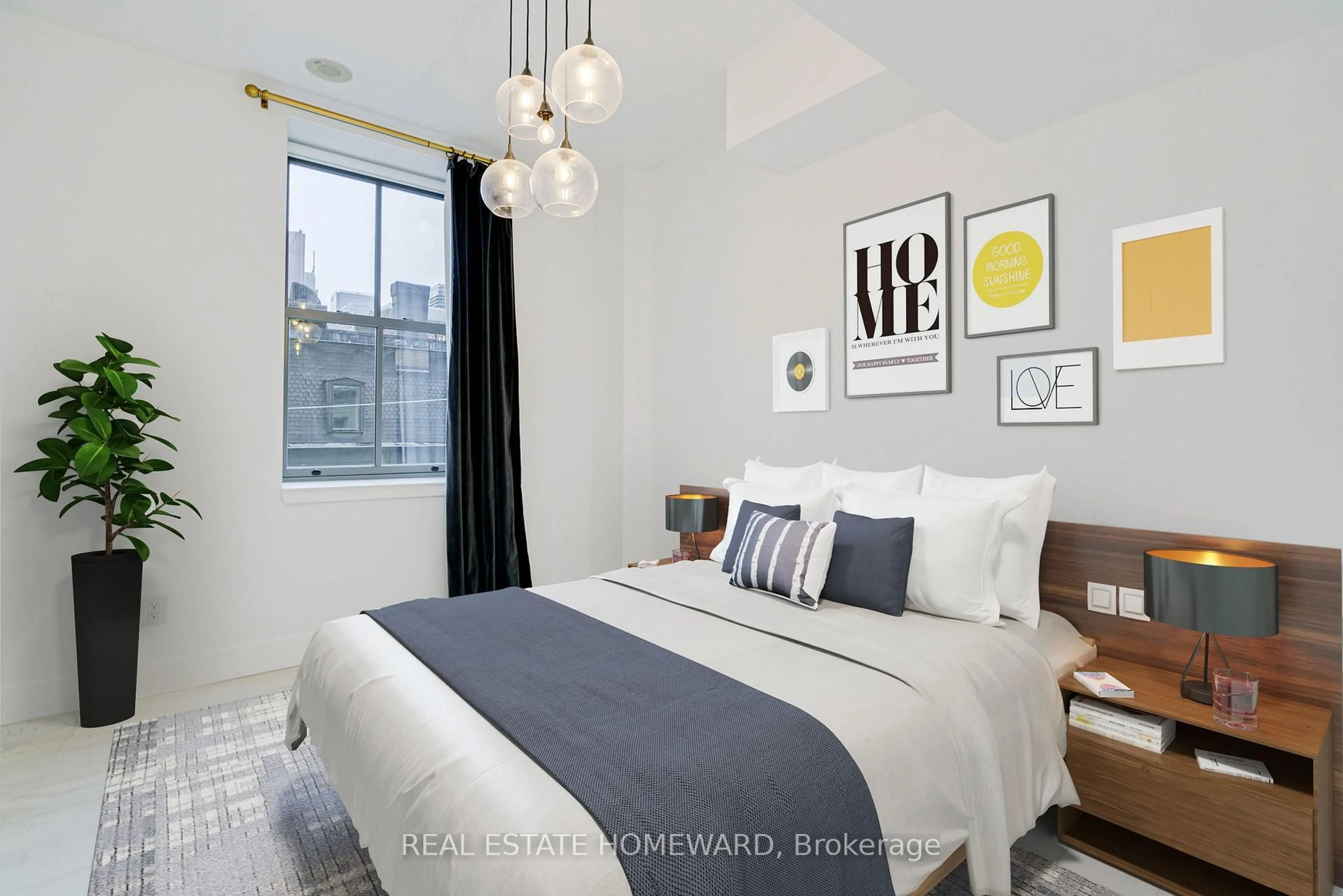 Bedroom with bed, unknown for 39 Sherbourne St #304, Toronto Ontario M5A 0L8