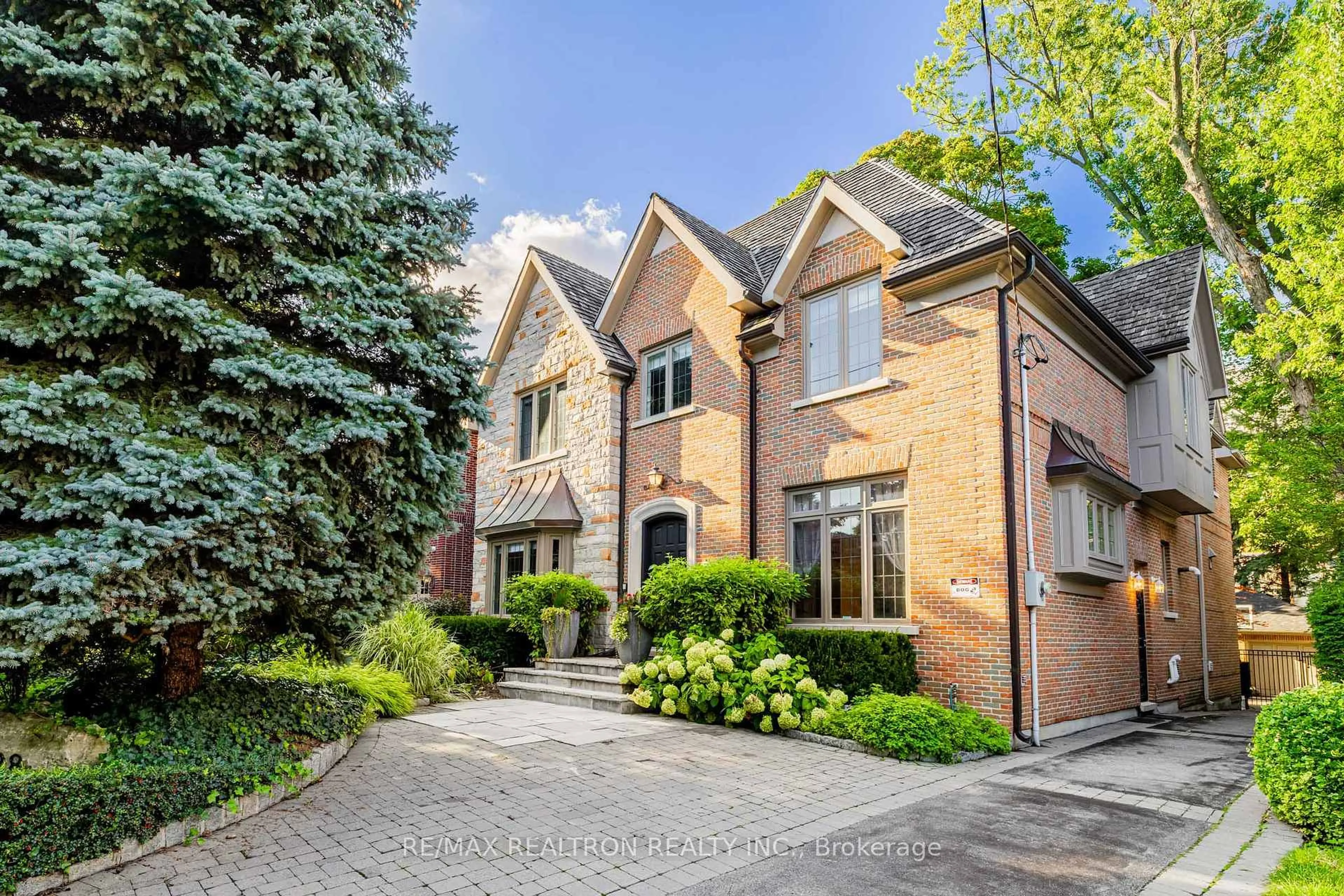 Home with brick exterior material, street for 298 Dawlish Ave, Toronto Ontario M4N 1J5