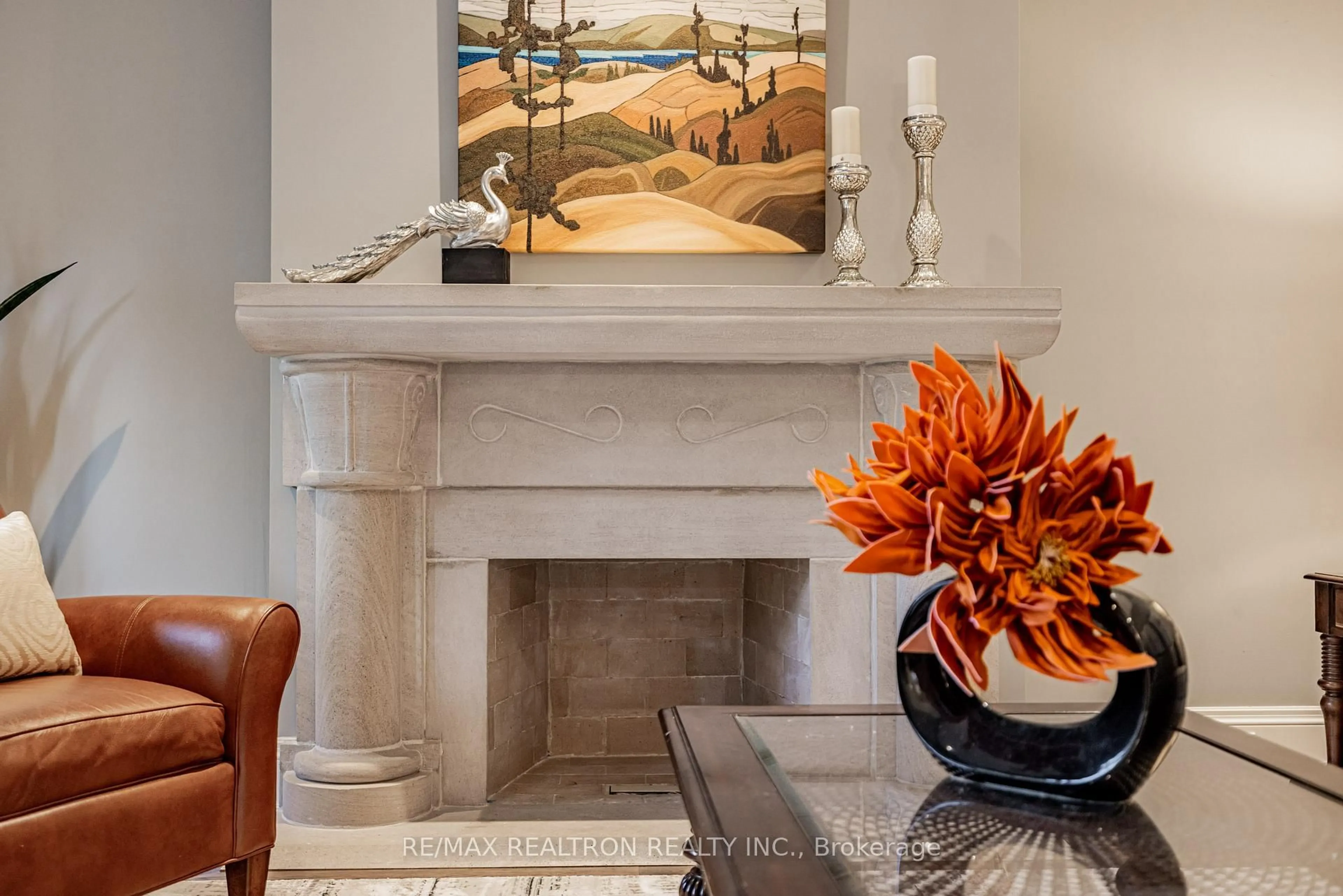 Unknown for 298 Dawlish Ave, Toronto Ontario M4N 1J5