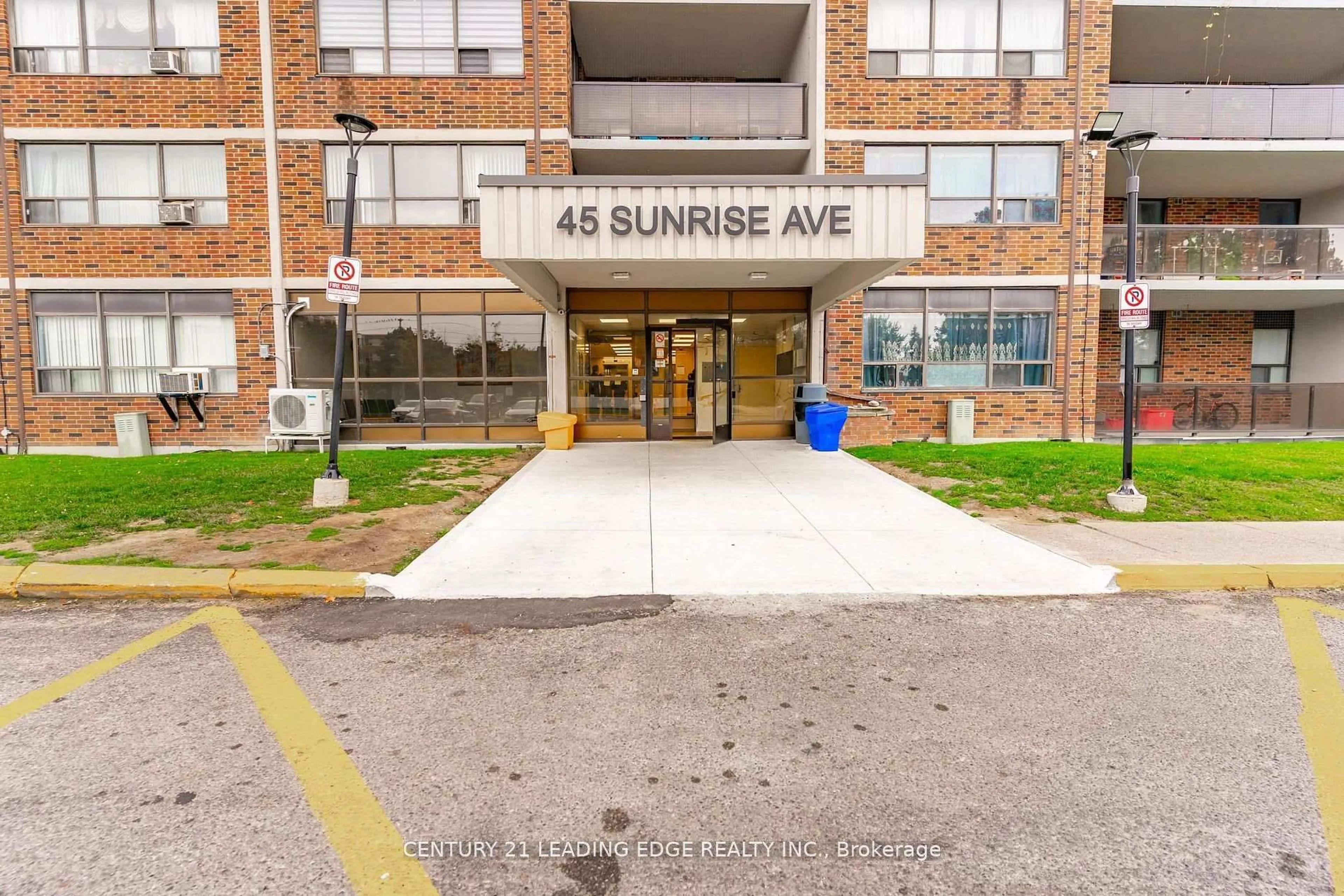 Unknown for 45 Sunrise Ave #1702, Toronto Ontario M4A 2S3