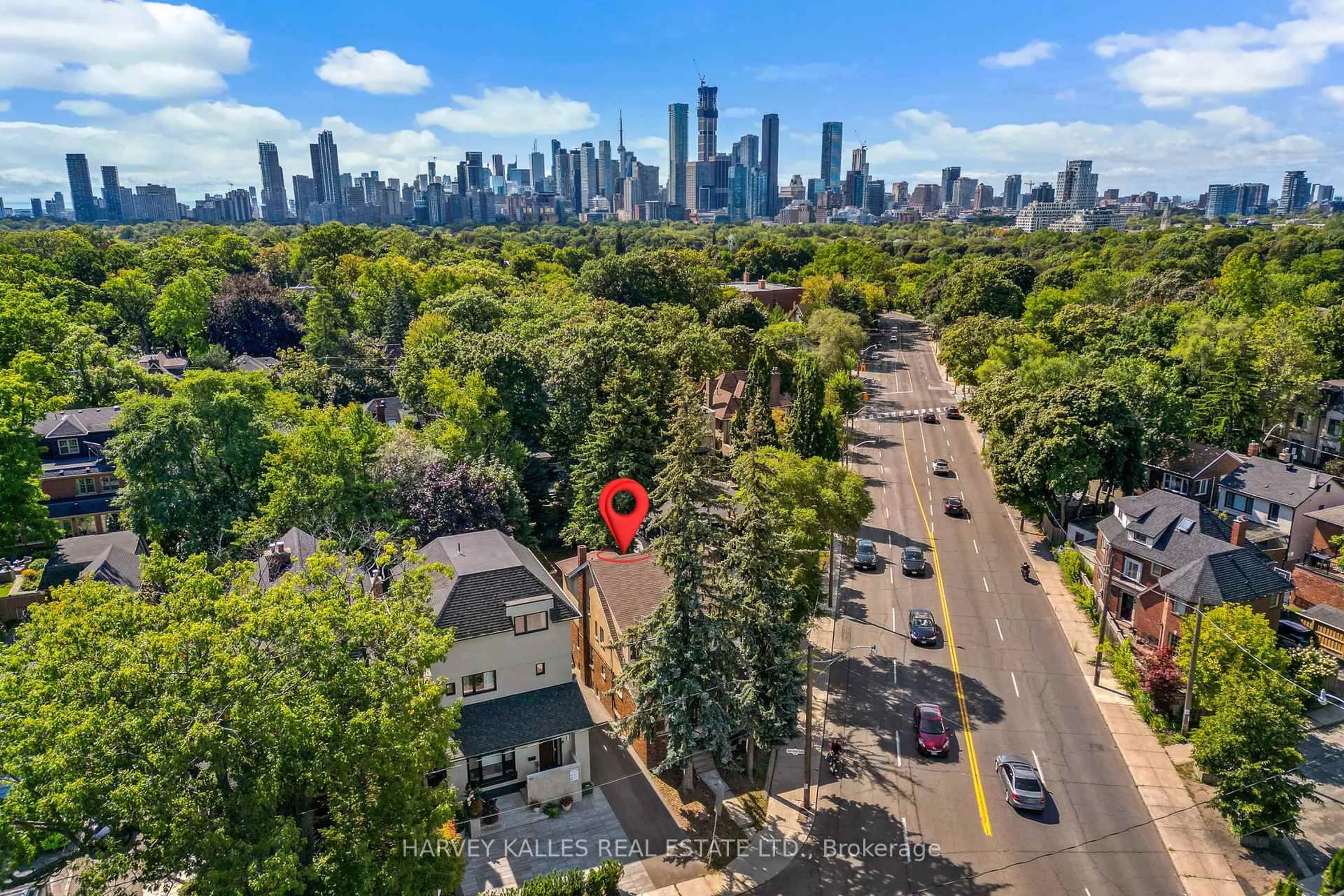 A pic from outside/outdoor area/front of a property/back of a property/a pic from drone, city buildings view from balcony for 99 Glenrose Ave, Toronto Ontario M4T 1K7