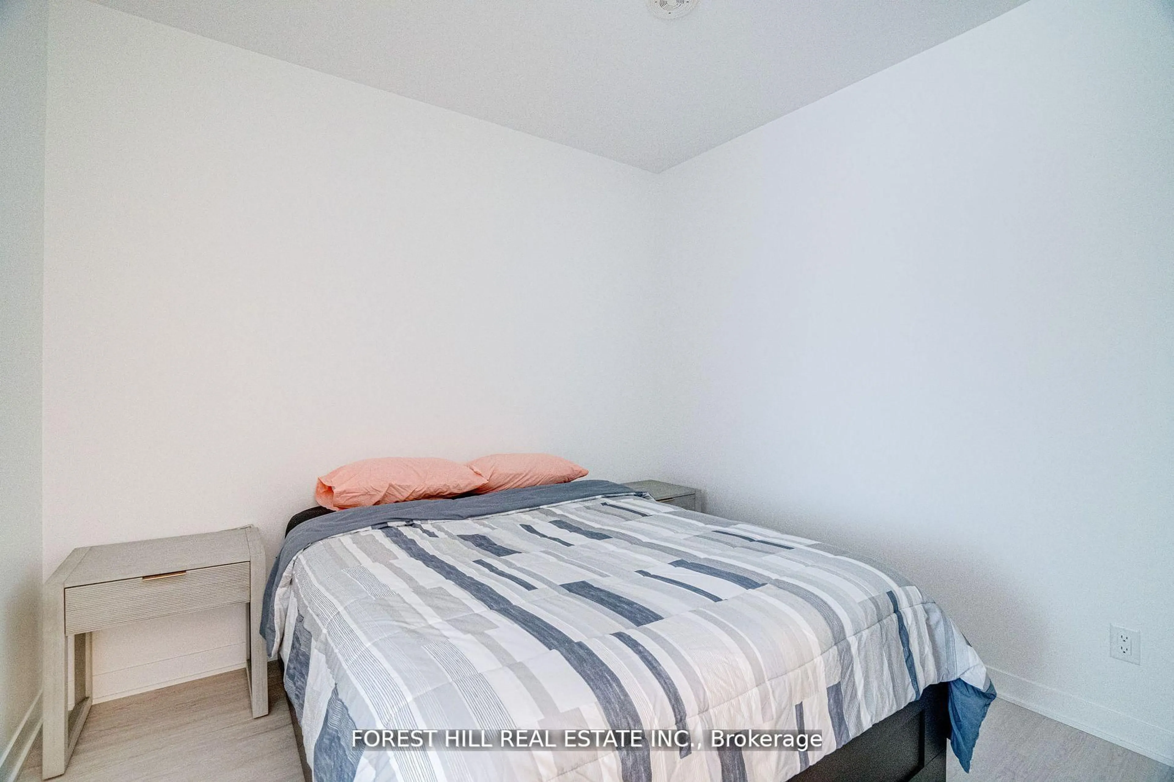 A pic of a room for 185 Alberta Ave #209, Toronto Ontario M6C 0A5